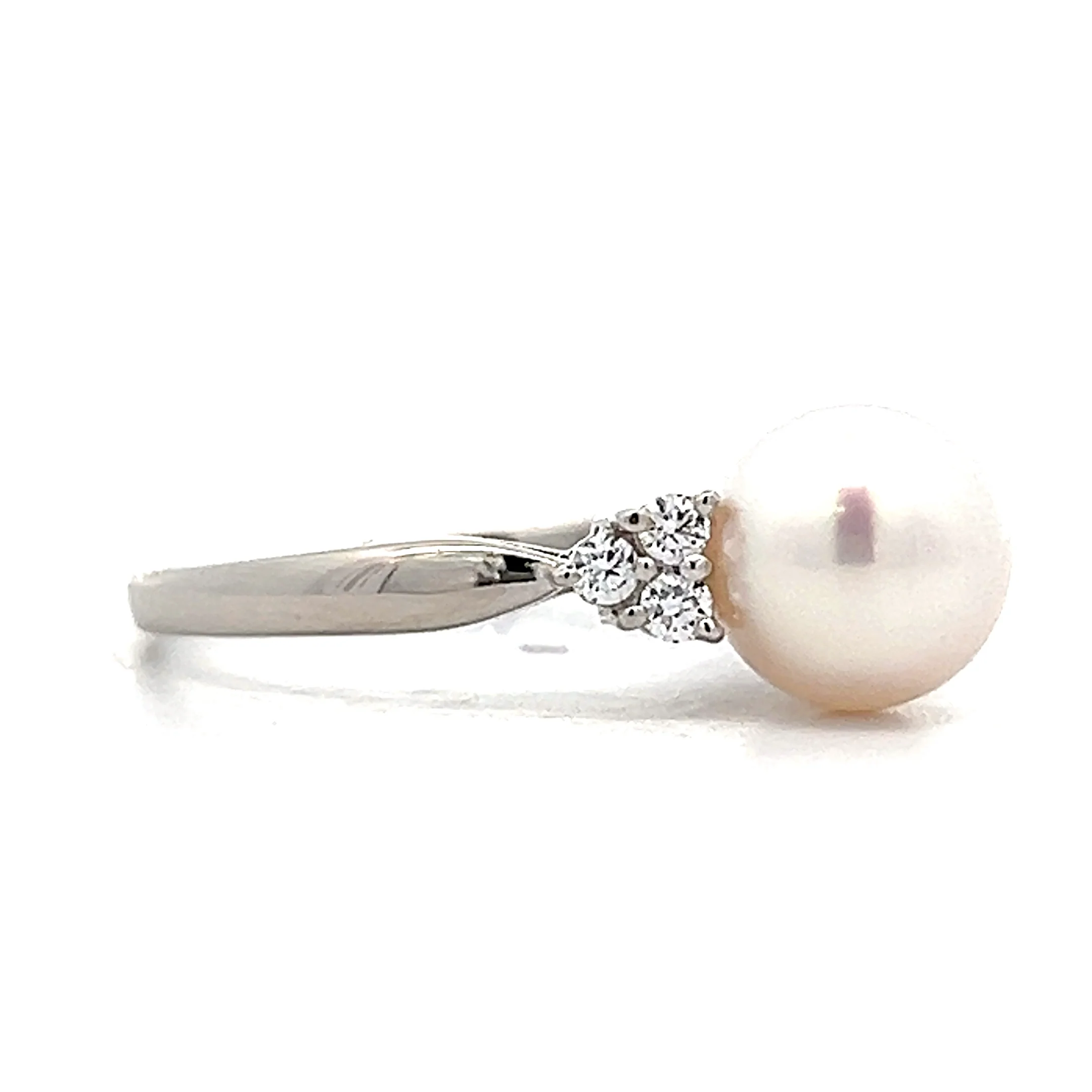 Pearl & Diamond Right Hand Ring in Platinum - Image 3
