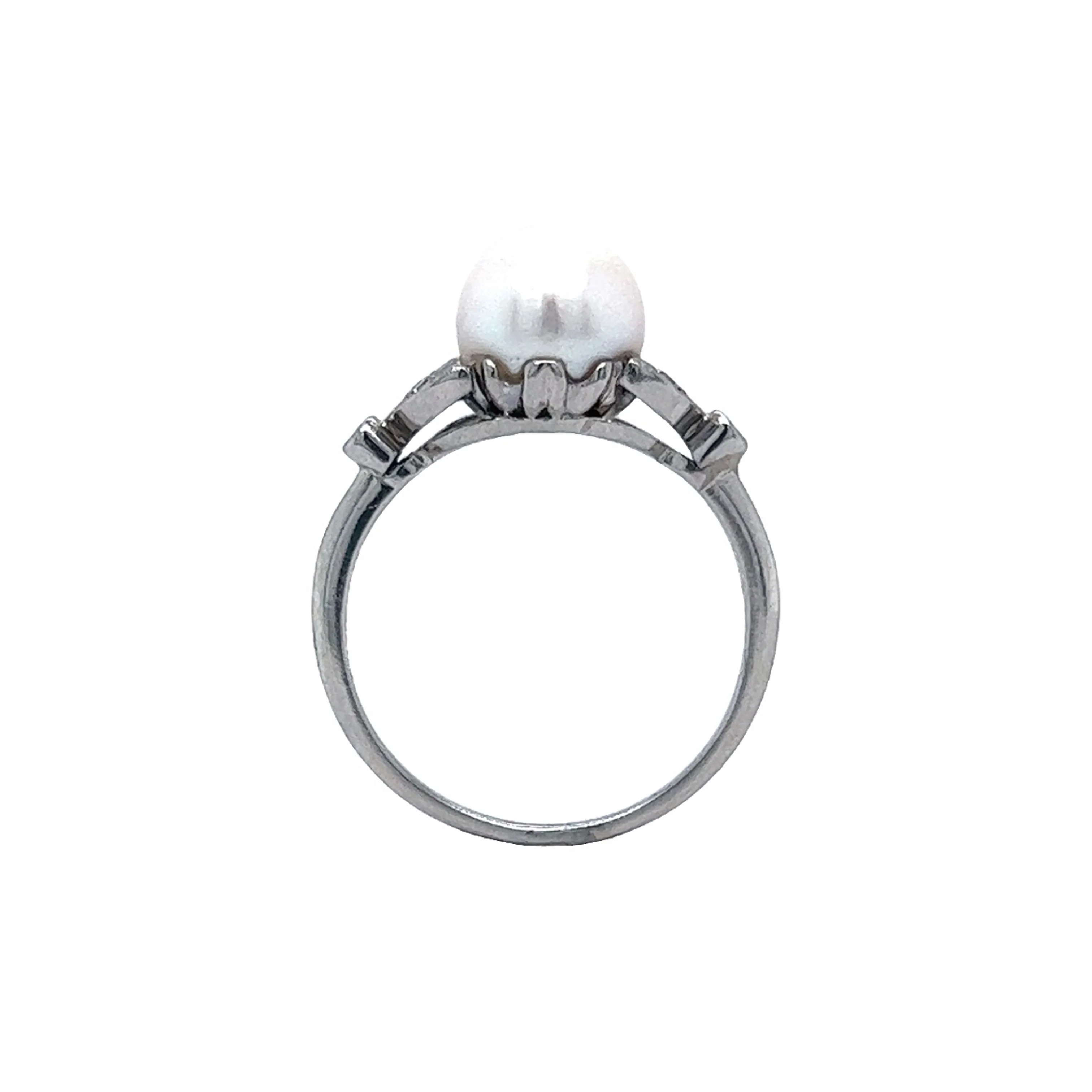 Vintage Art Deco Pearl & Diamond Ring in Platinum - Image 4