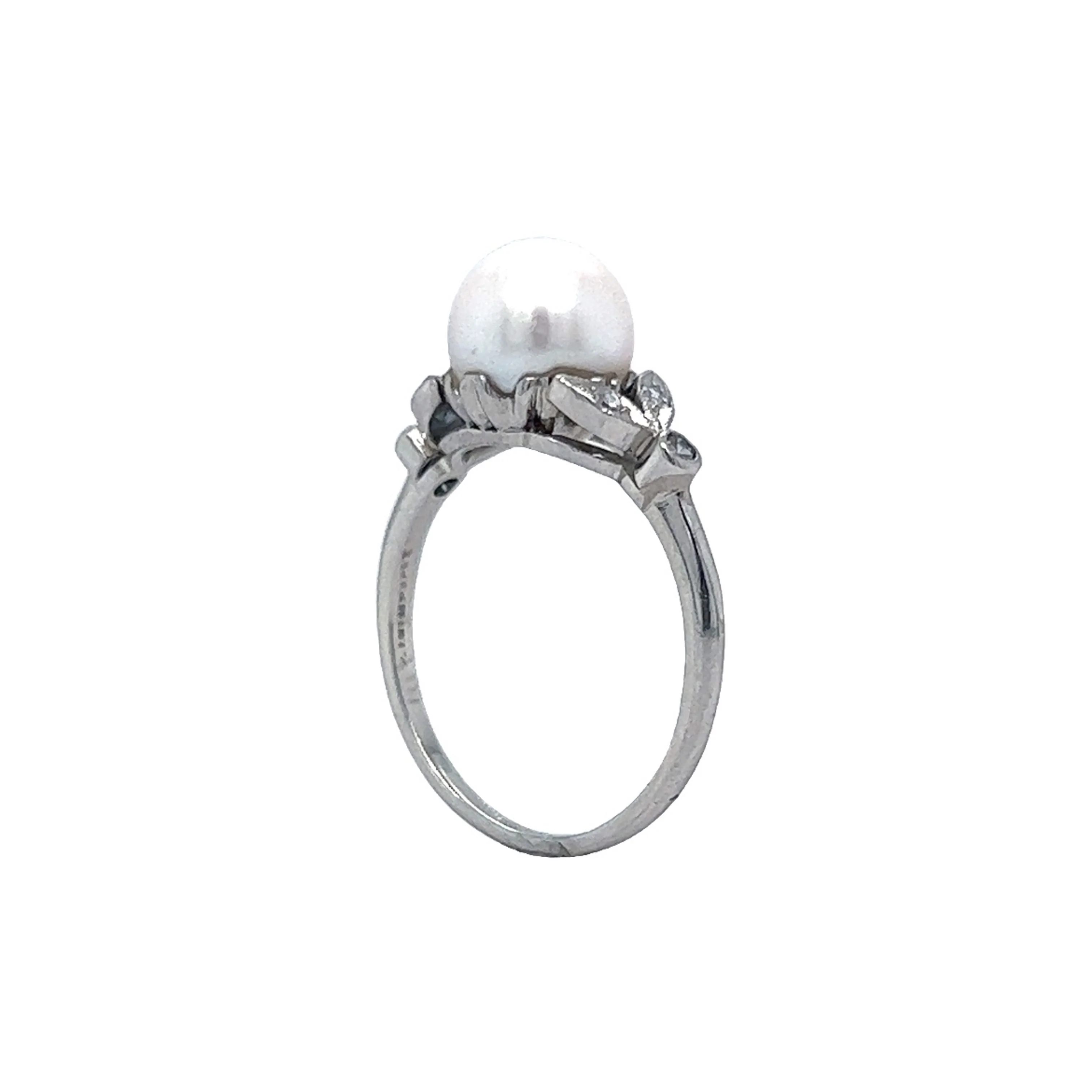 Vintage Art Deco Pearl & Diamond Ring in Platinum - Image 5