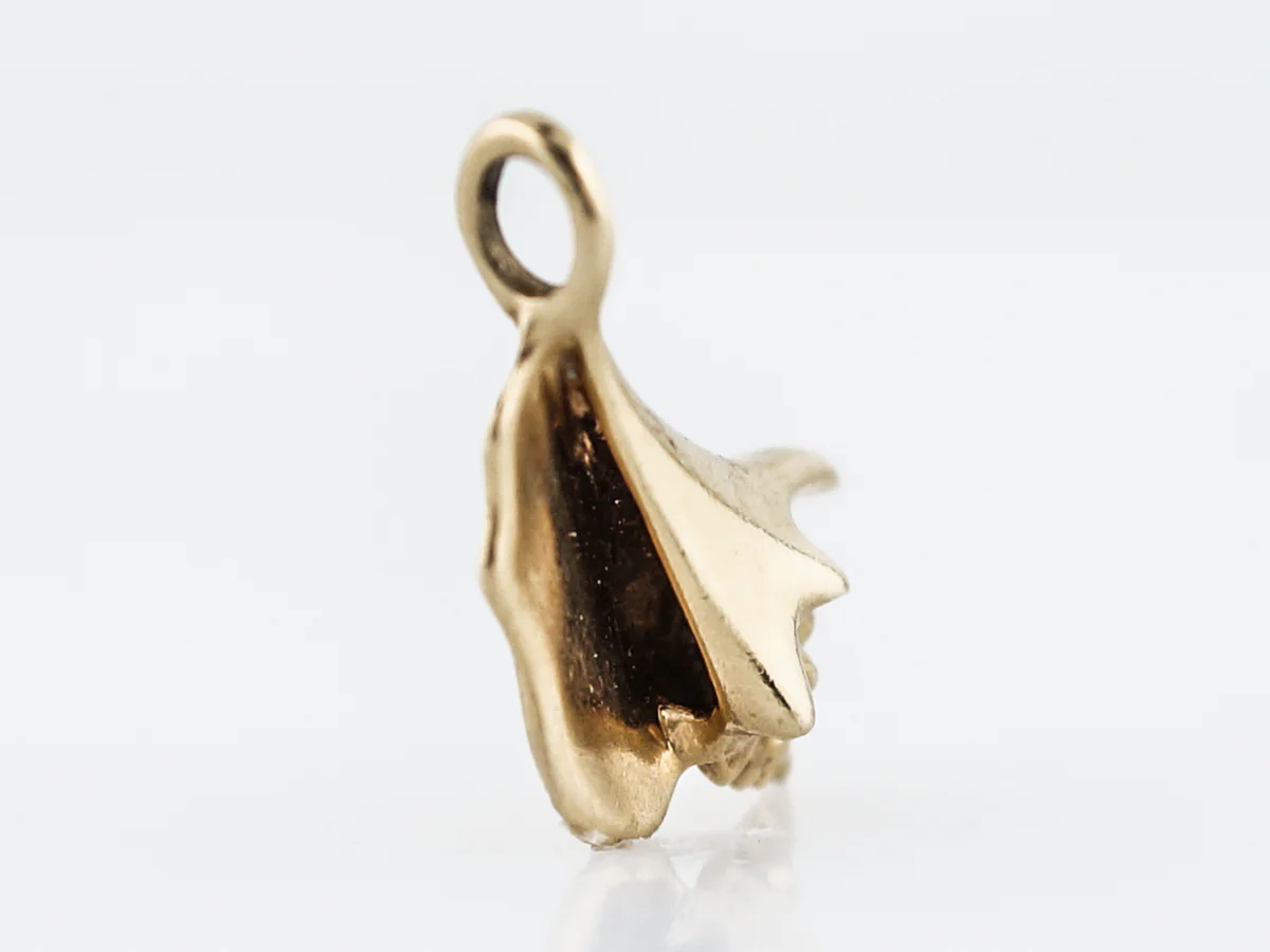 Pendant Charm Sea Shell Modern in 14k Yellow Gold - Image 2