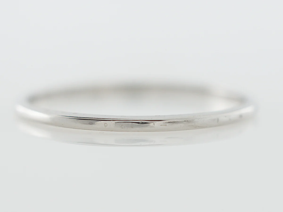 Plain Deco Wedding Band in Platinum w/ Inscription
