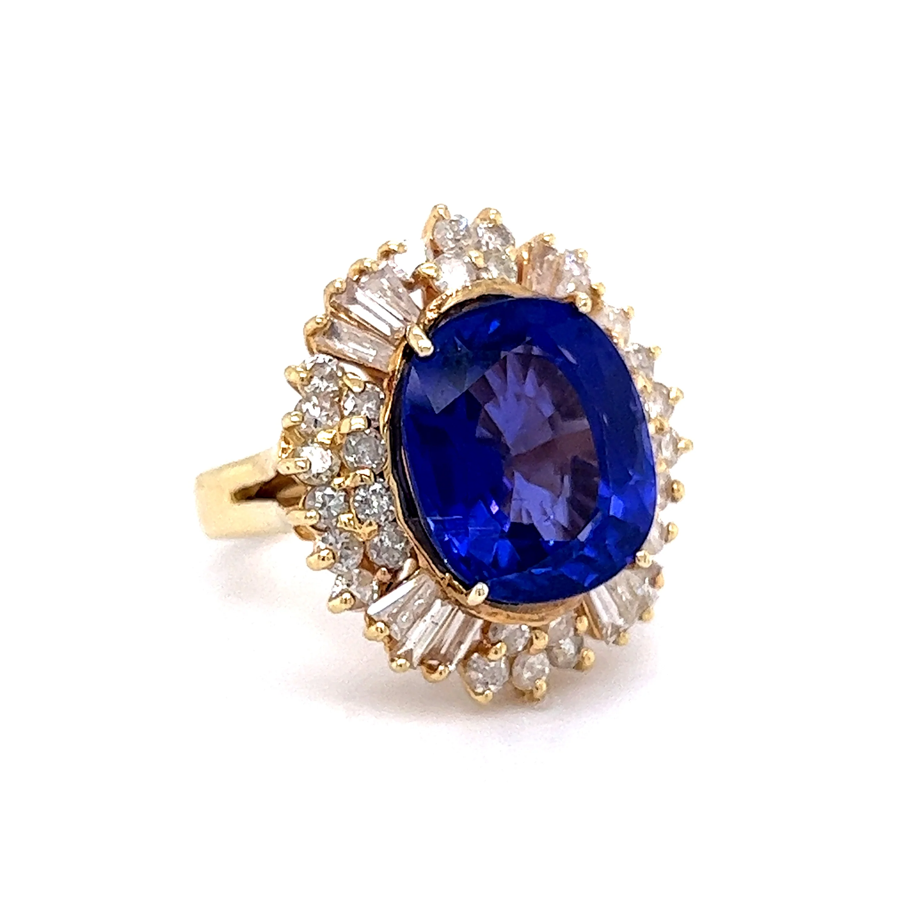 6.80 Oval Cut Tanzanite Cocktail Ring in 14k Yellow Gold - Image 3