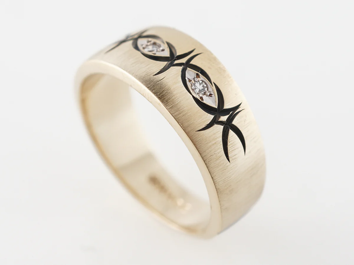 Retro Diamond & Black Enamel Ring Yellow Gold - Image 5