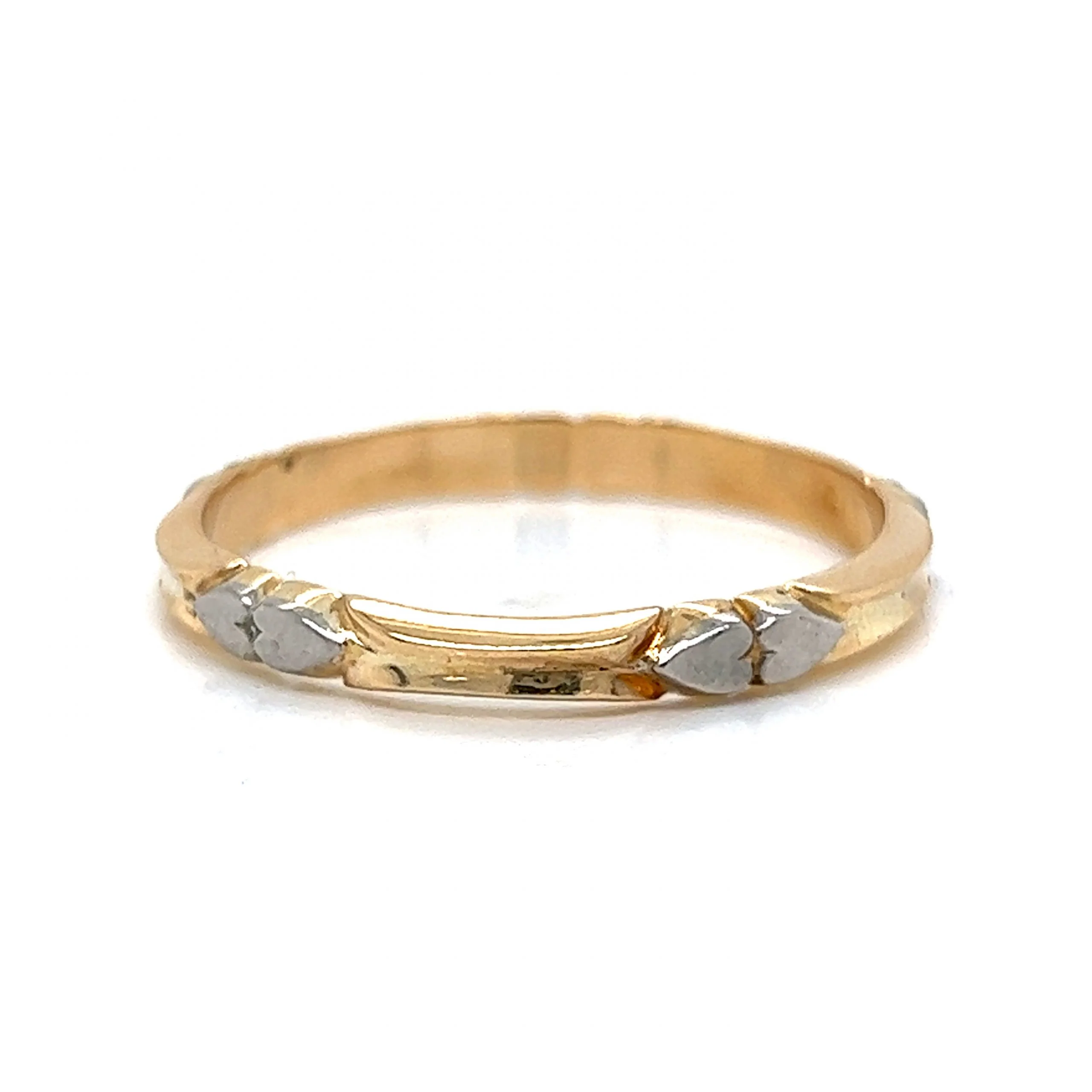 Retro Men's Heart Two-Tone Wedding Band in 14k Gold - Image 3