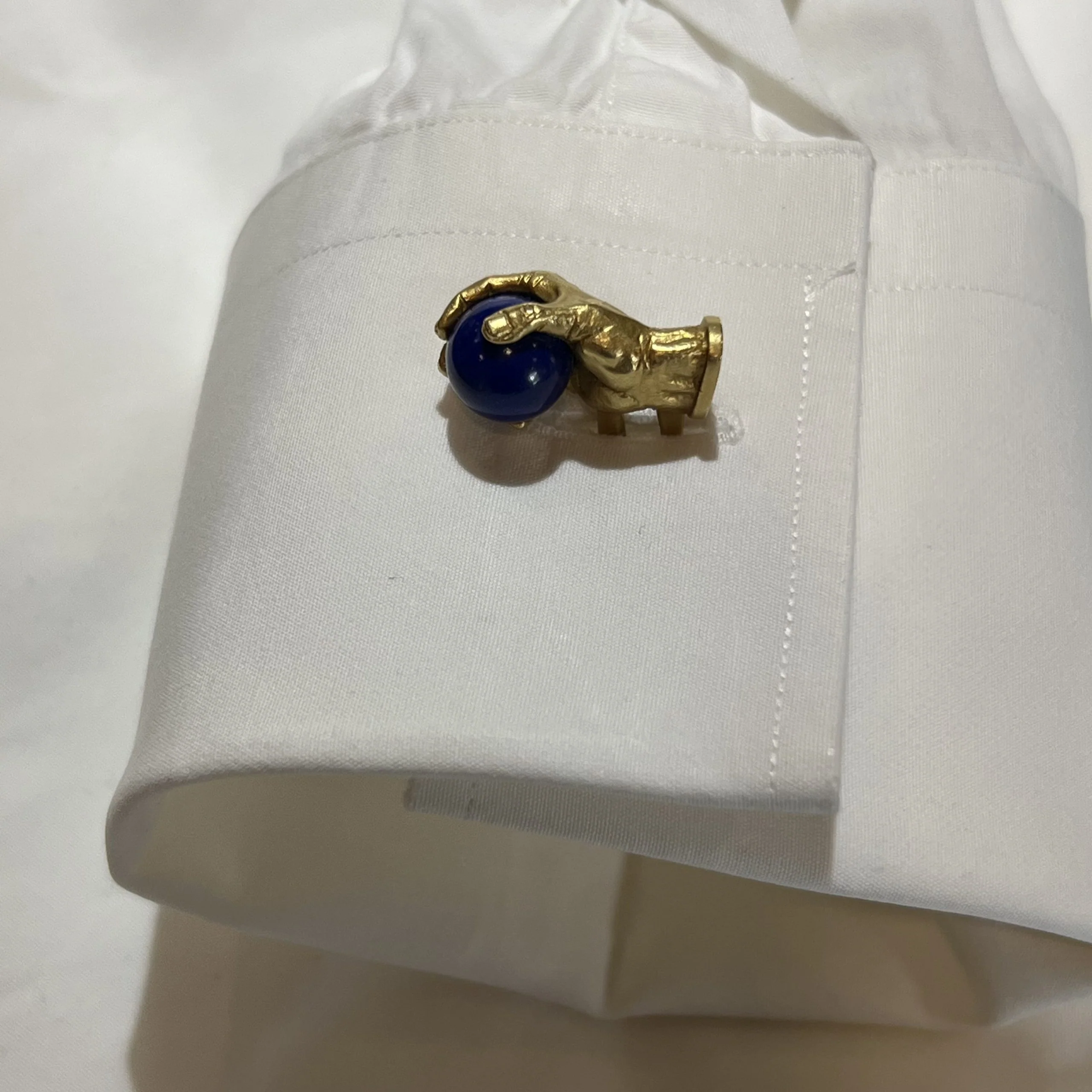 Rick Cameron Lapis Lazuli Hand Cufflinks in 18k Yellow Gold - Image 4