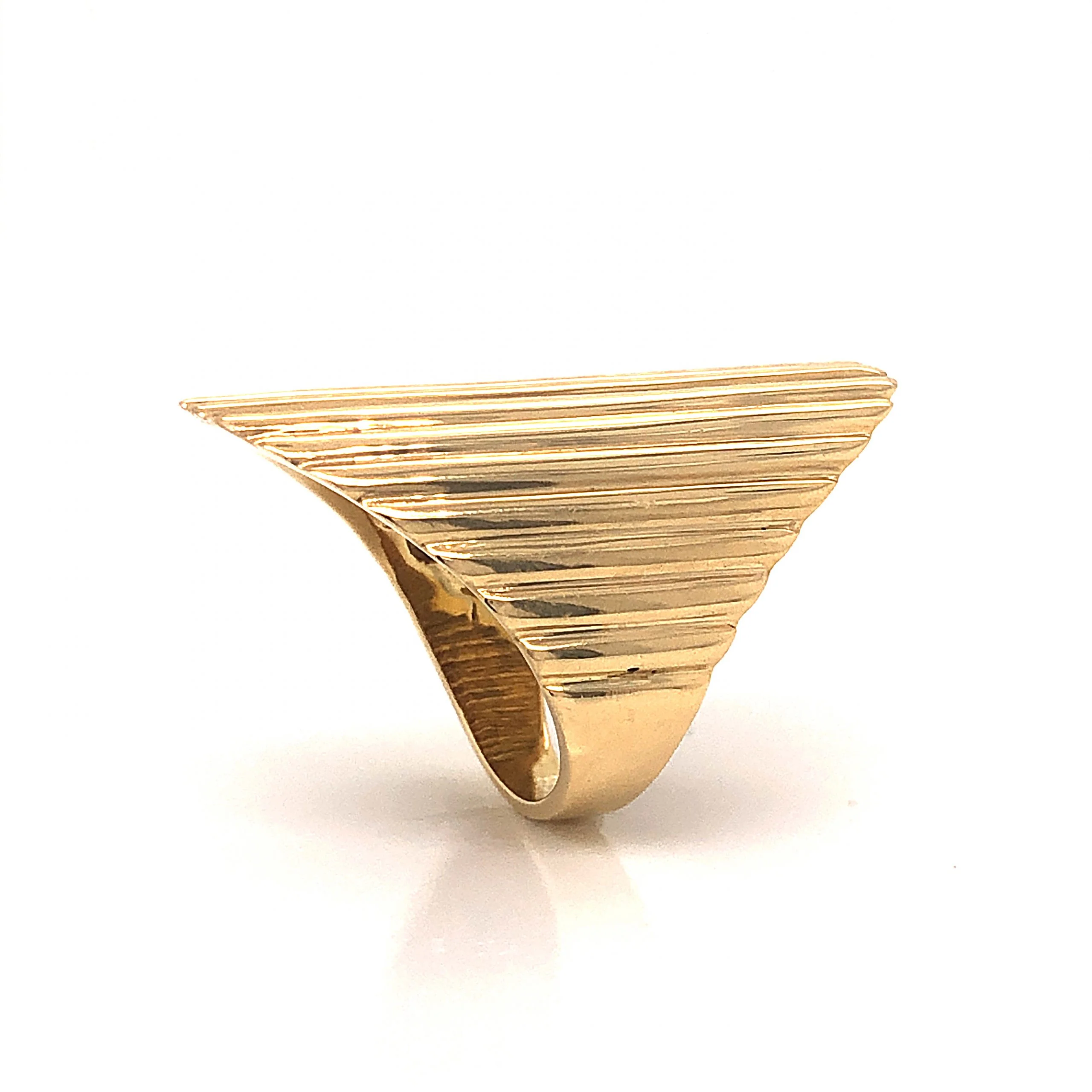 Ridged Cocktail Ring 18k Yellow Gold - Image 4