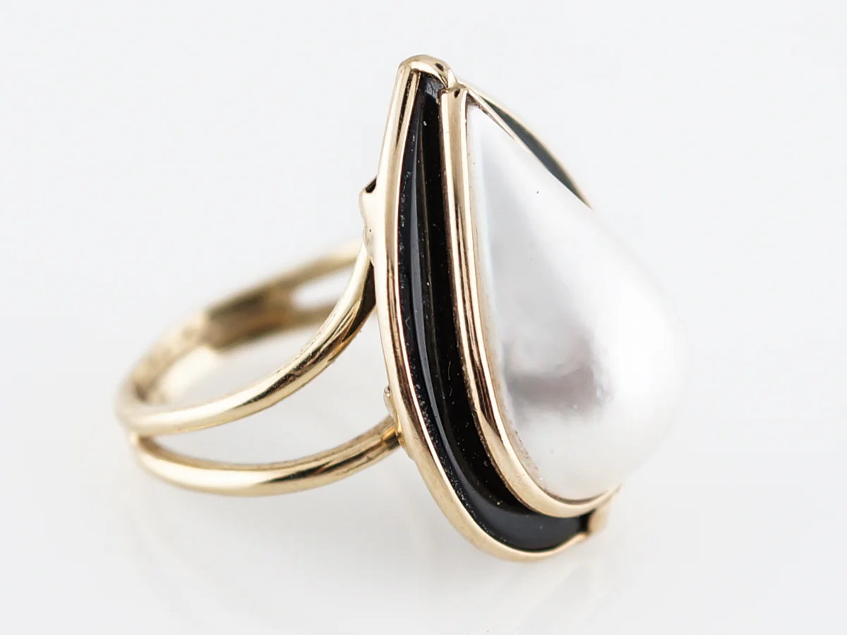 Right Hand Ring Modern 13.10 Pearl in 14k Yellow Gold - Image 3