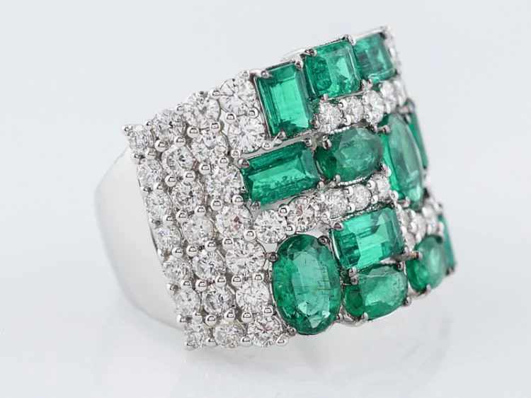 Right Hand Ring Modern 2.25 Oval/Emerald Cut Emeralds & 1.79 Round Brilliant Cut Diamonds in 18k White Gold - Image 2