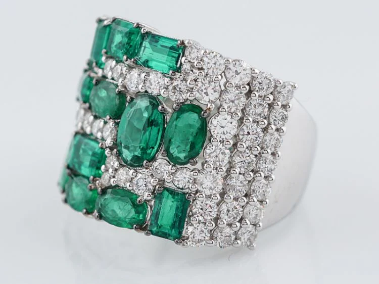 Right Hand Ring Modern 2.25 Oval/Emerald Cut Emeralds & 1.79 Round Brilliant Cut Diamonds in 18k White Gold - Image 3