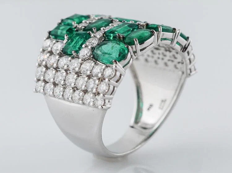 Right Hand Ring Modern 2.25 Oval/Emerald Cut Emeralds & 1.79 Round Brilliant Cut Diamonds in 18k White Gold - Image 4