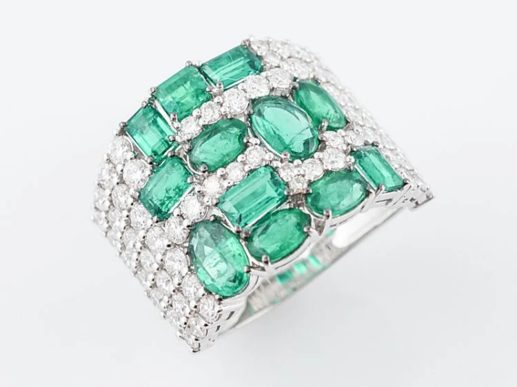 Right Hand Ring Modern 2.25 Oval/Emerald Cut Emeralds & 1.79 Round Brilliant Cut Diamonds in 18k White Gold - Image 5
