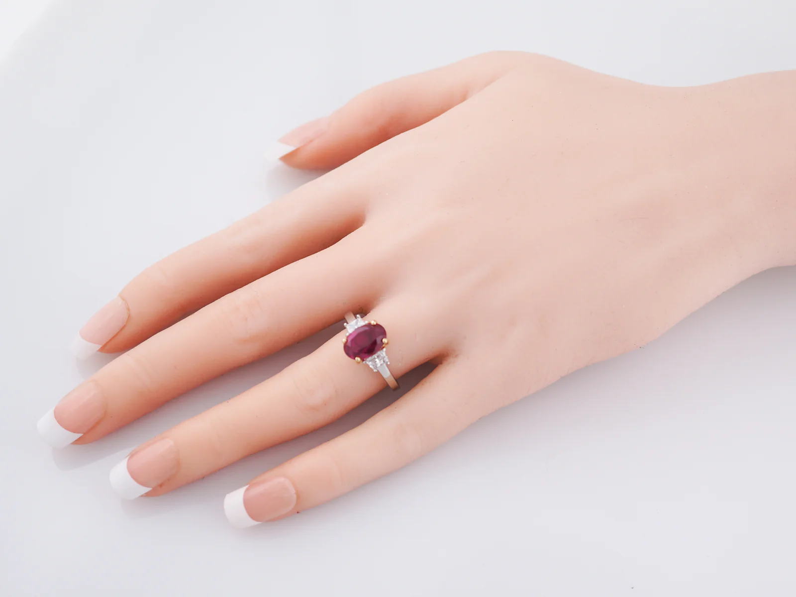 Right Hand Ring Modern 2.97 GIA Oval Cut Ruby in Platinum & 18K Yellow Gold - Image 8