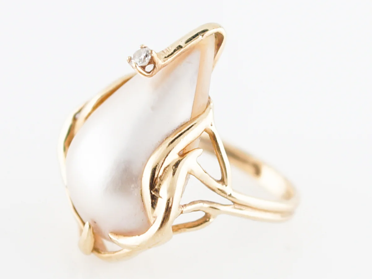 Right Hand Ring Modern 20.04 Pearl in 14k Yellow Gold - Image 2