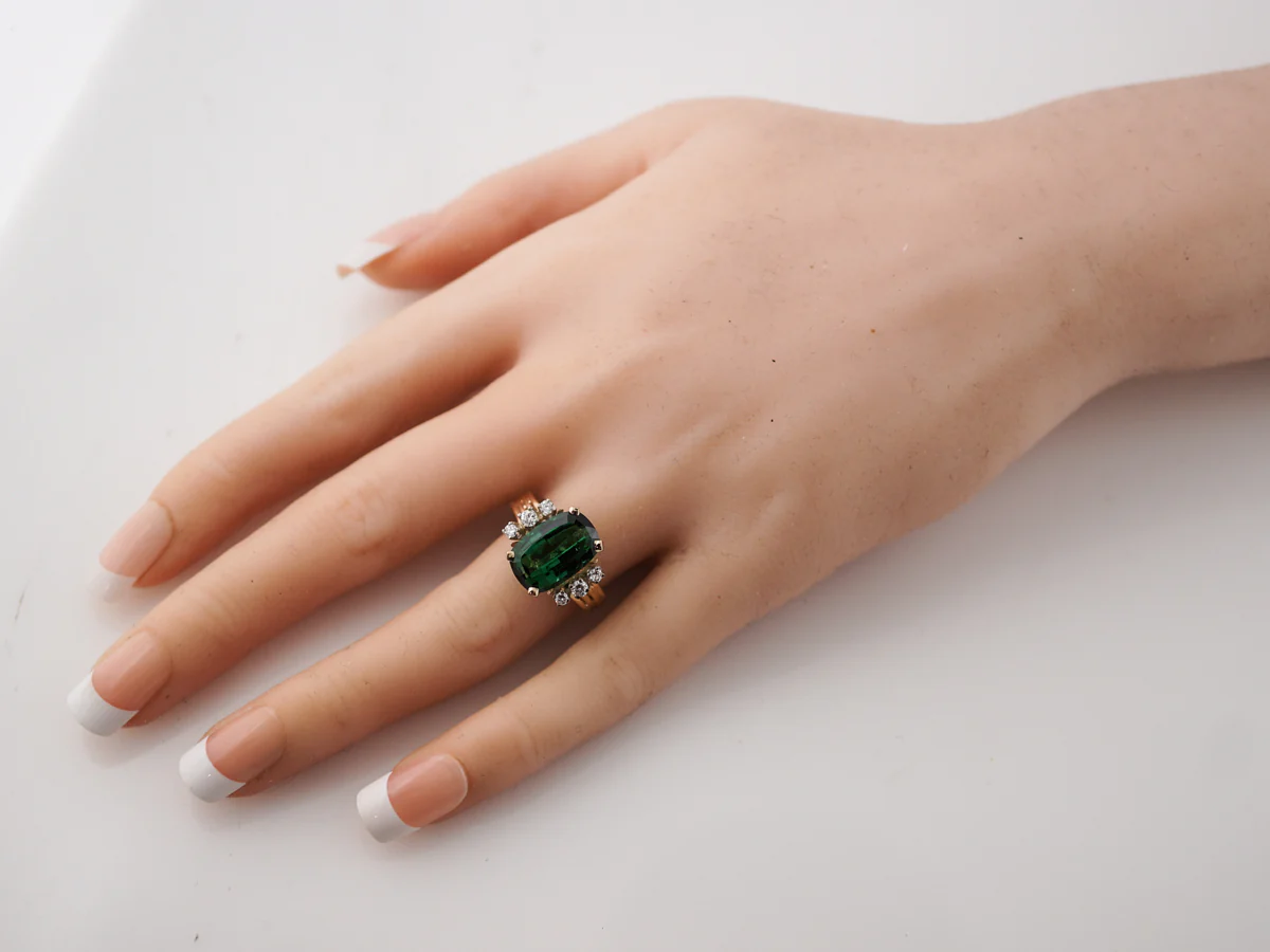 Right Hand Ring Modern 3.58 Oval Cut Chrome Tourmaline in 14k Yellow Gold - Image 7