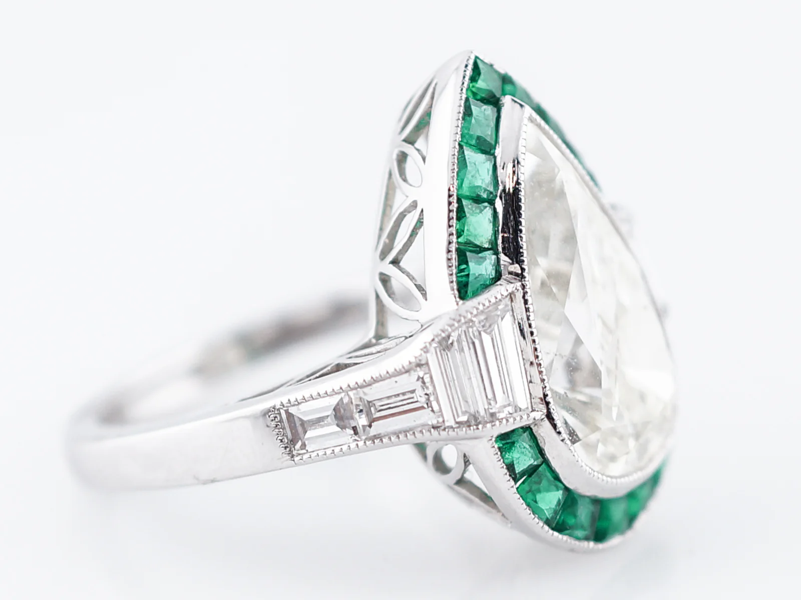 ***RTV***Right Hand Ring Modern 4.03 Pear Cut Diamond in 18K White Gold - Image 3
