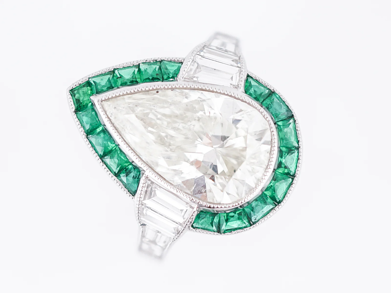 ***RTV***Right Hand Ring Modern 4.03 Pear Cut Diamond in 18K White Gold - Image 4
