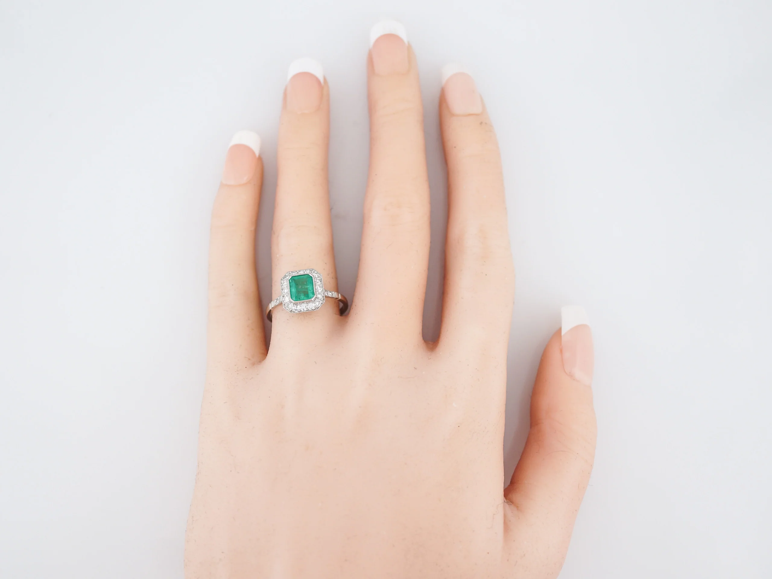 ***RTV***Right Hand Ring Modern .76 Emerald Cut Emerald in Platinum - Image 5