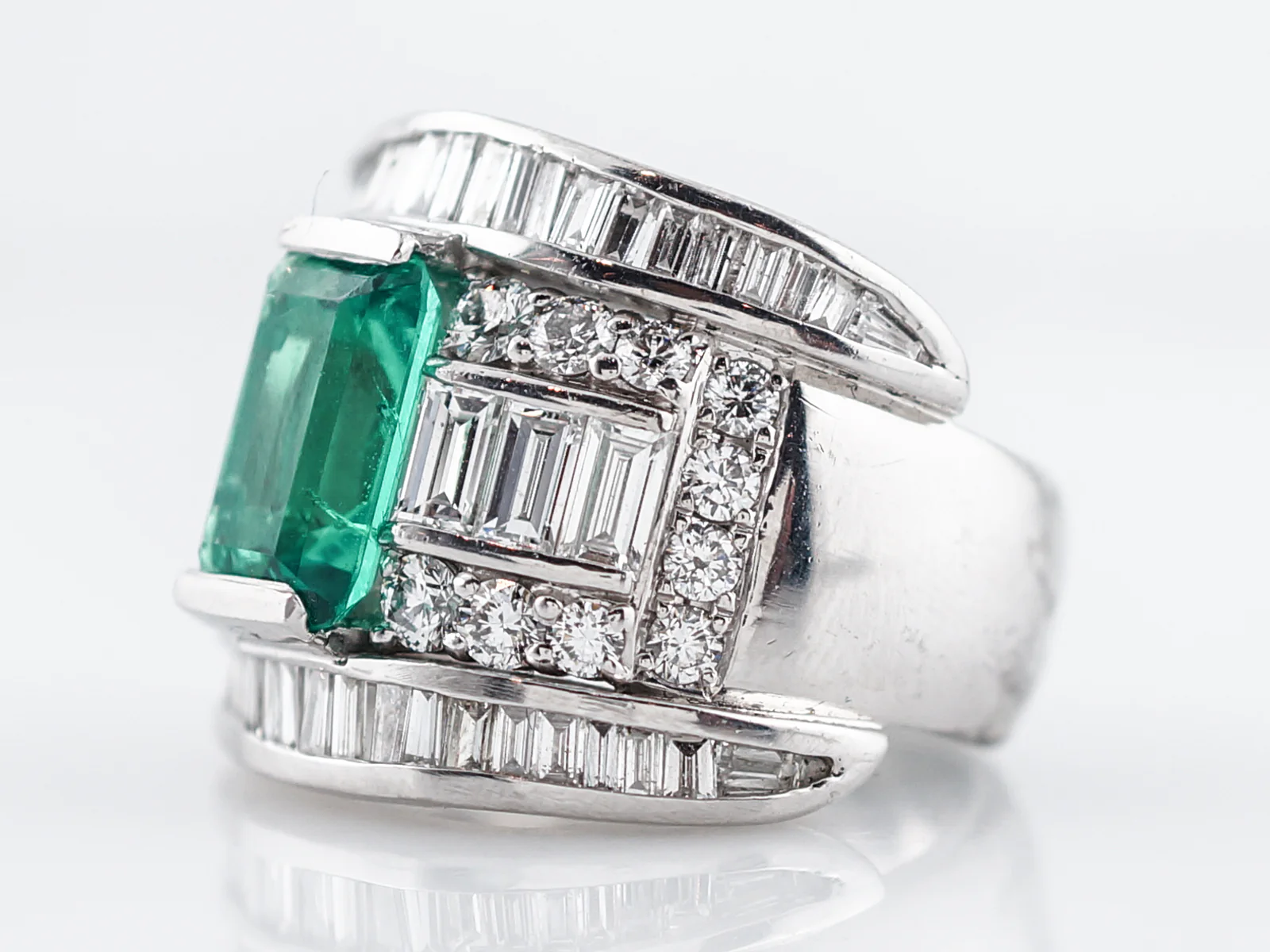 Right Hand Ring Modern GIA 3.08 Emerald Cut Emerald in Platinum - Image 2
