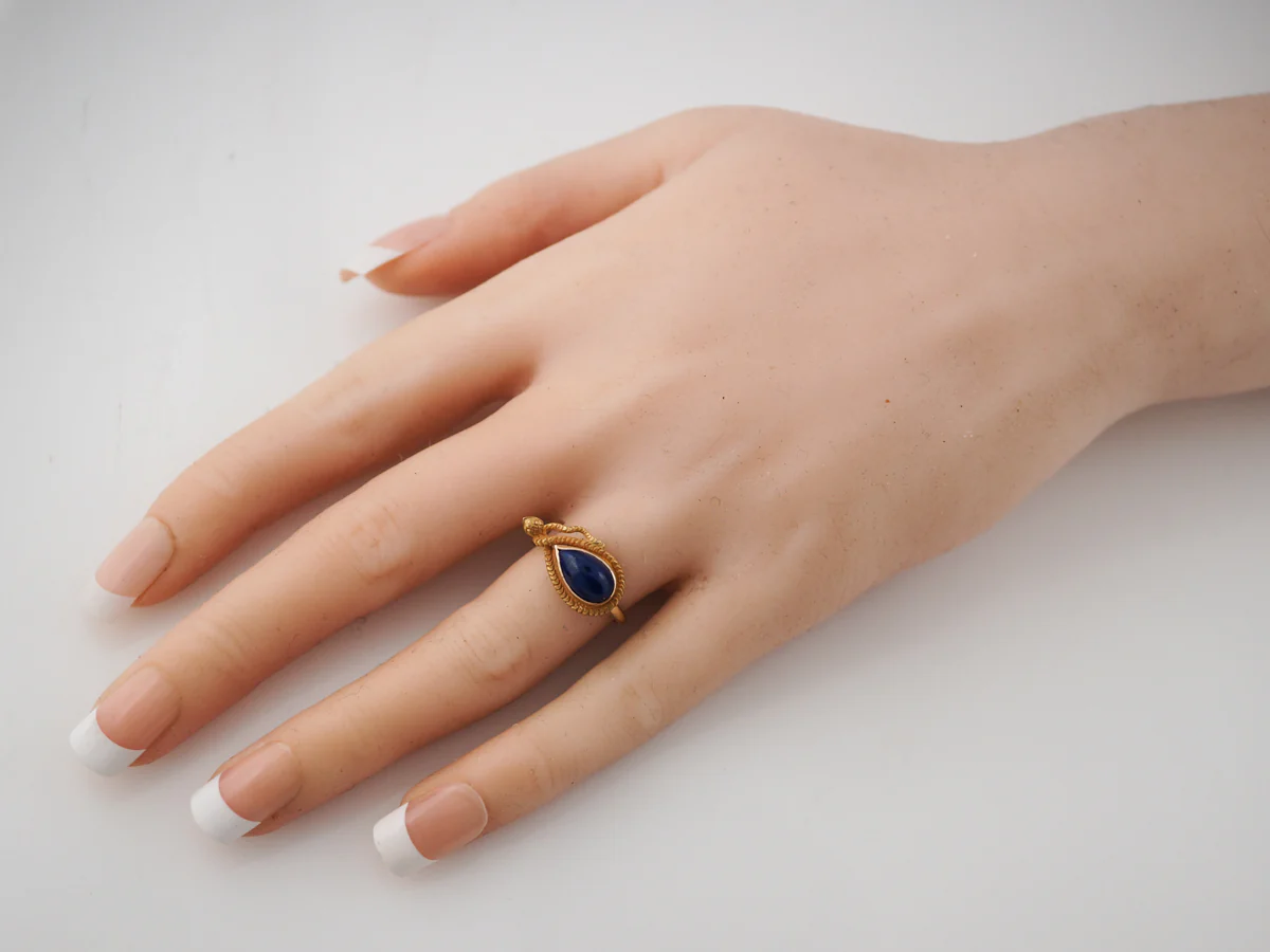 Right Hand Ring Victorian Cabochon Cut Lapis in 14k Yellow Gold - Image 7