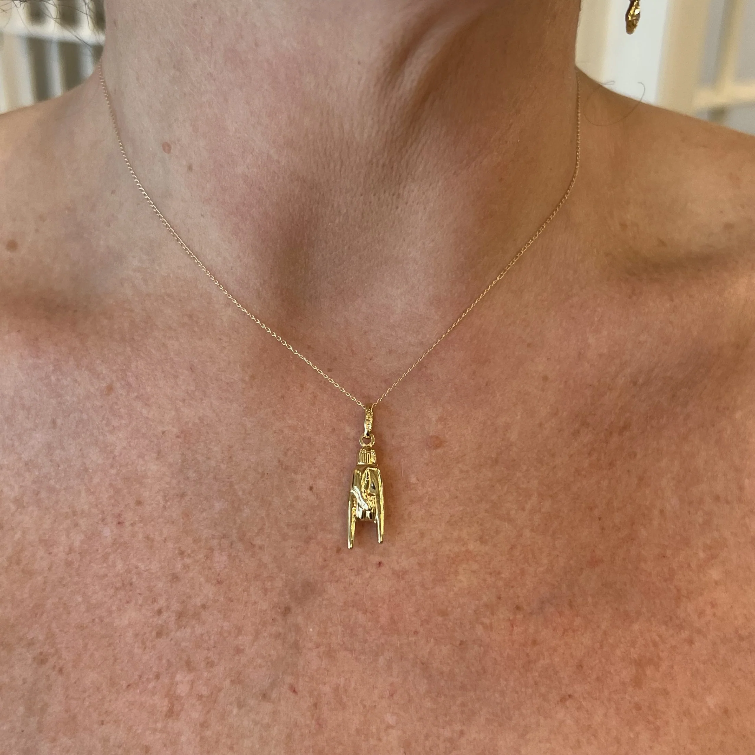 Rock On Good Luck Hand Pendant Necklace in 14k Yellow Gold - Image 5