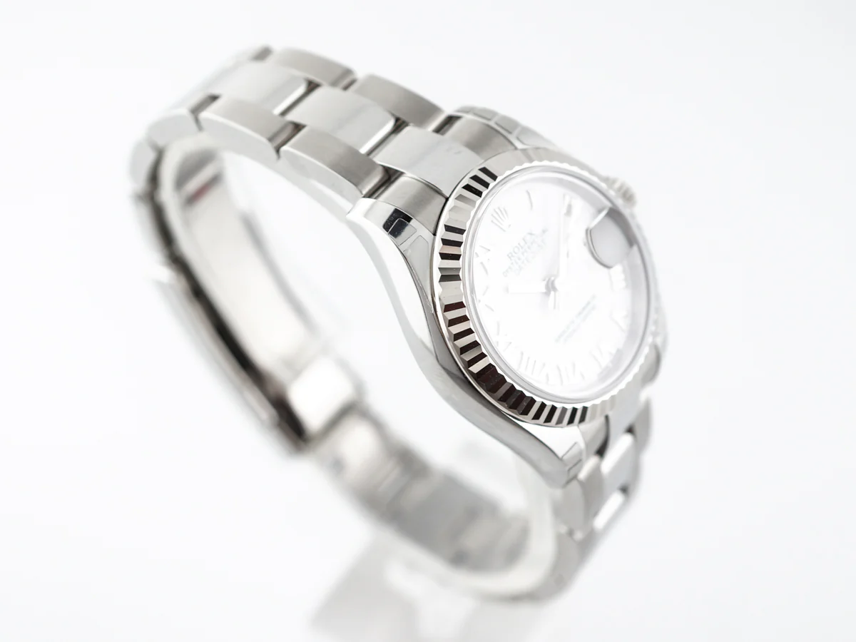 Rolex Datejust Oyster Women's Watch in 18k White Gold & Stainless Steel - Image 3