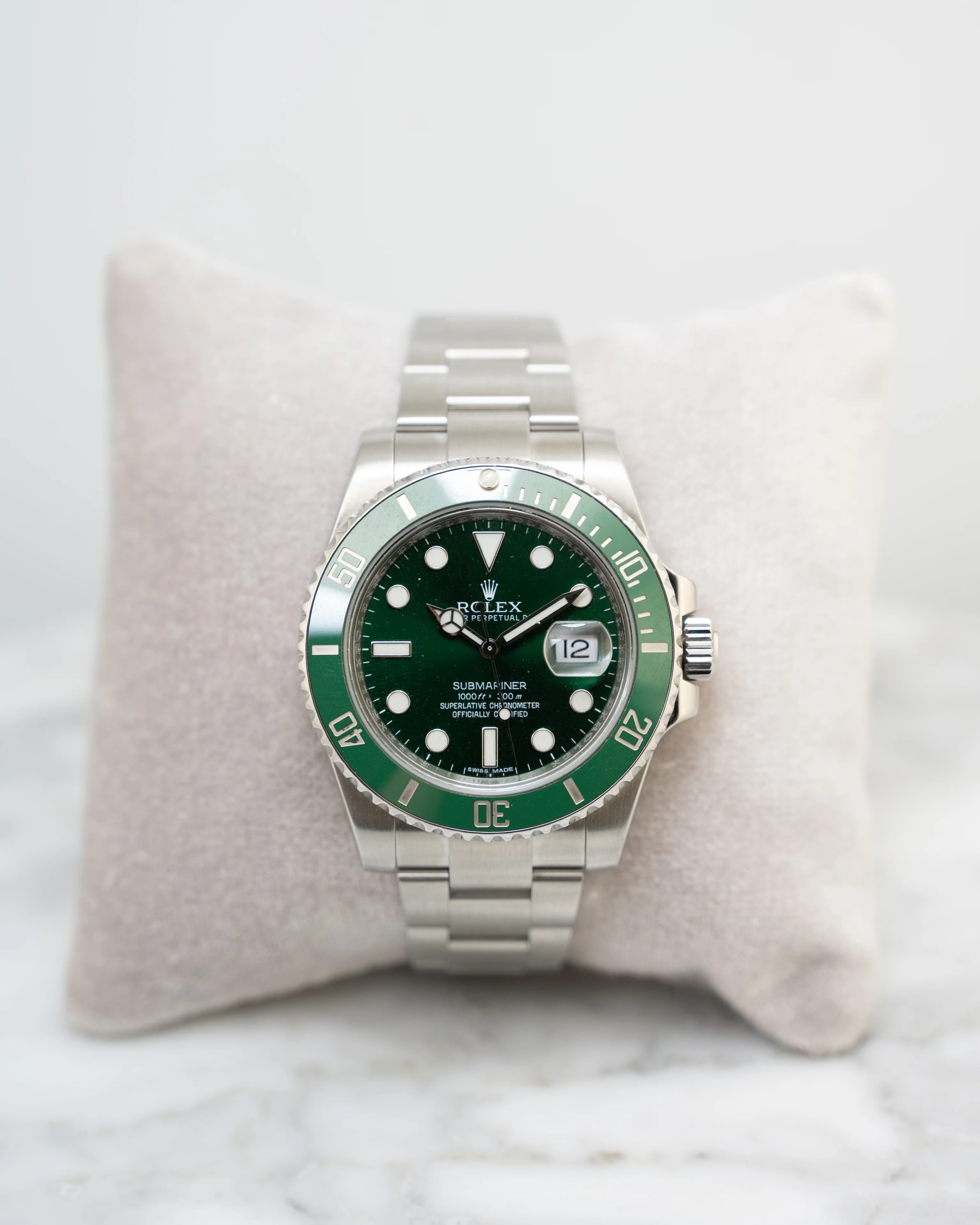 Rolex Submariner Hulk 116610 LV 40mm Oyster Bracelet - Image 5