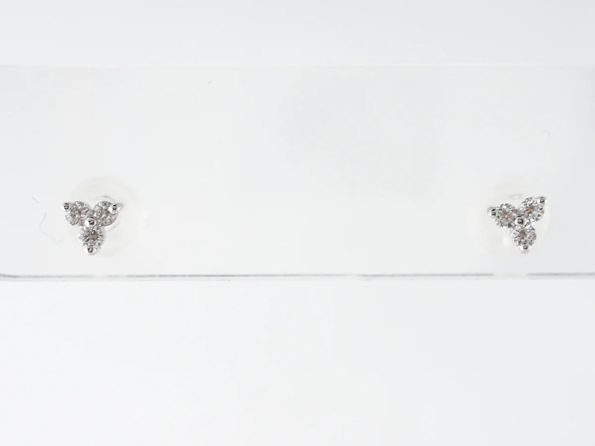 Round Brilliant Diamond Earring Studs in White Gold