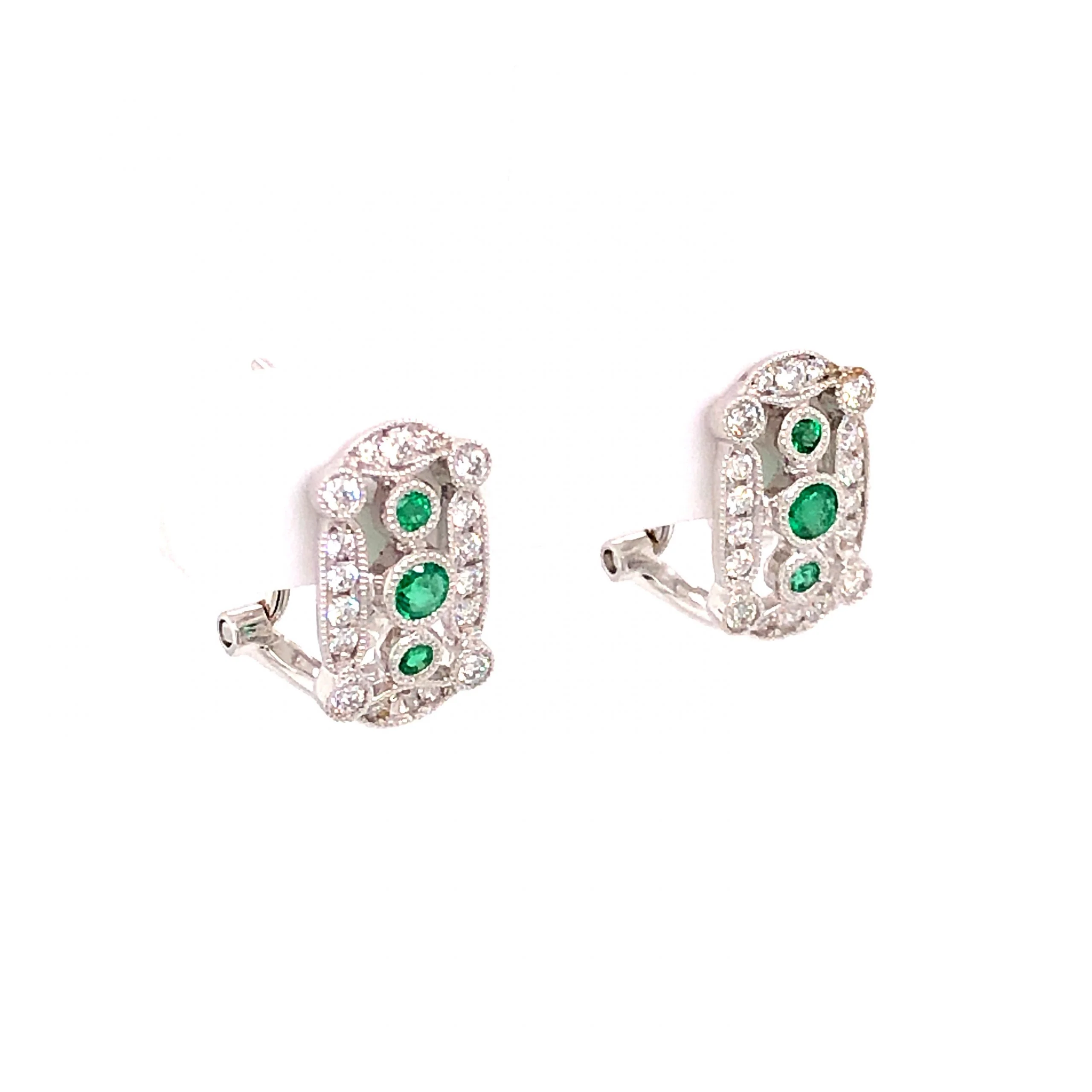 Round Cut Emerald and Diamond Stud Earrings in 18k White Gold - Image 3