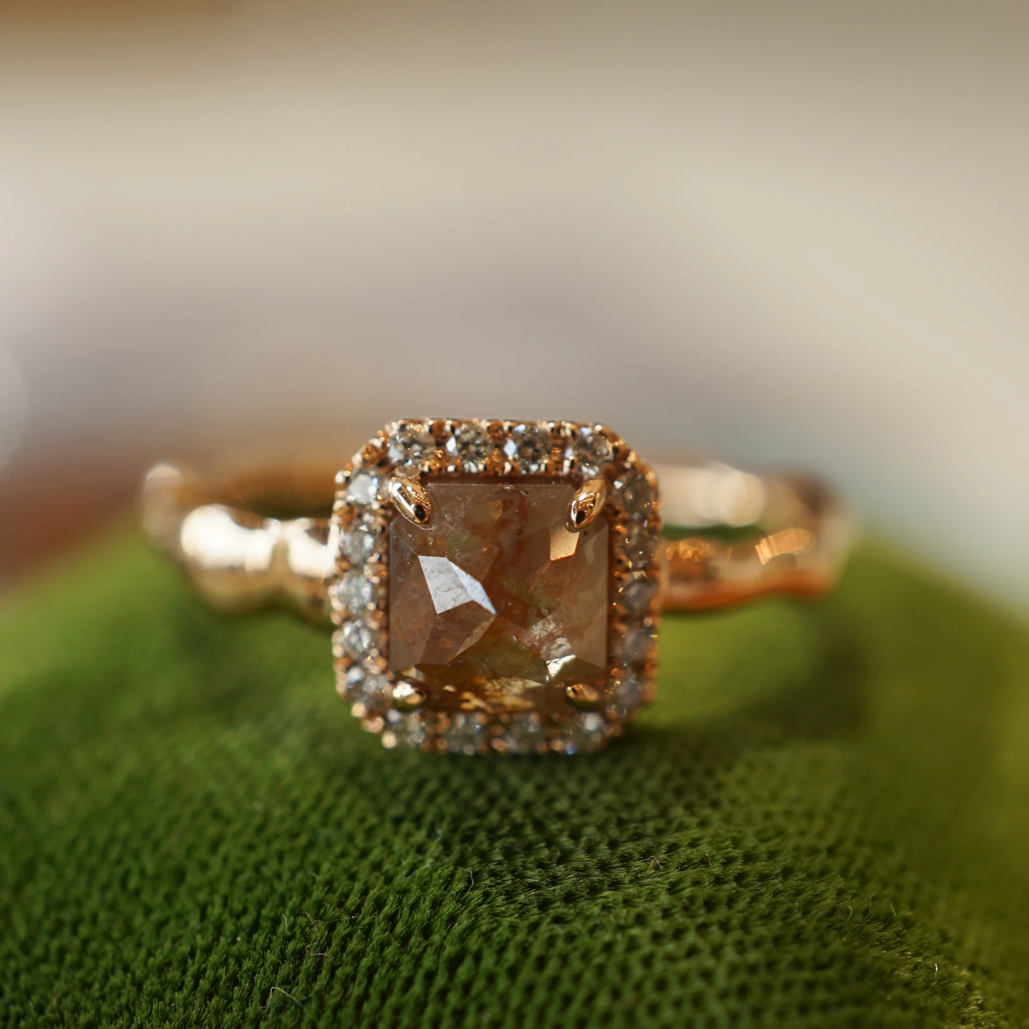 Rustic Cognac Diamond Engagement Ring in 18K Rose Gold - Image 6