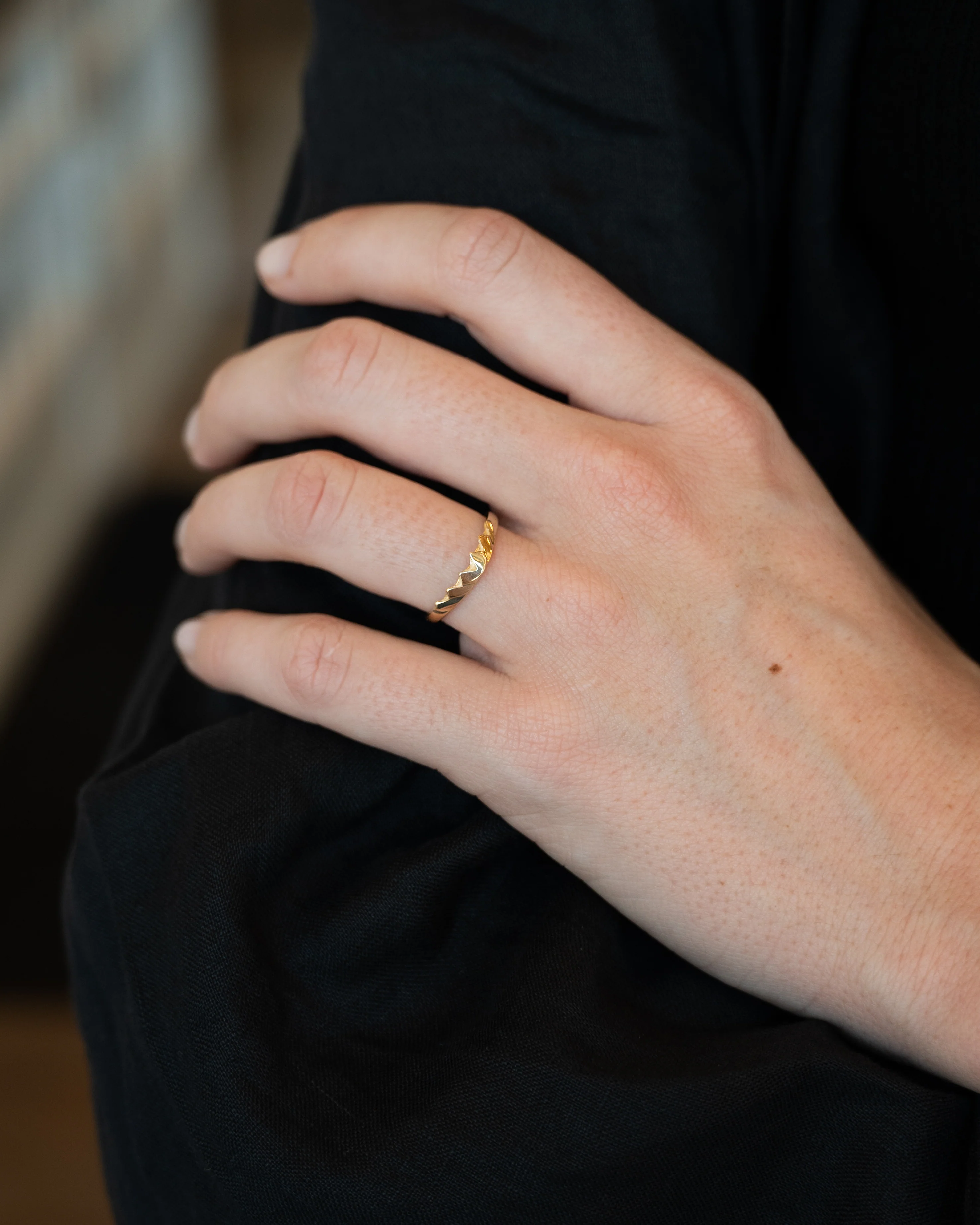 Scalloped Edge Contour Stacking Band 14k Yellow Gold - Image 6