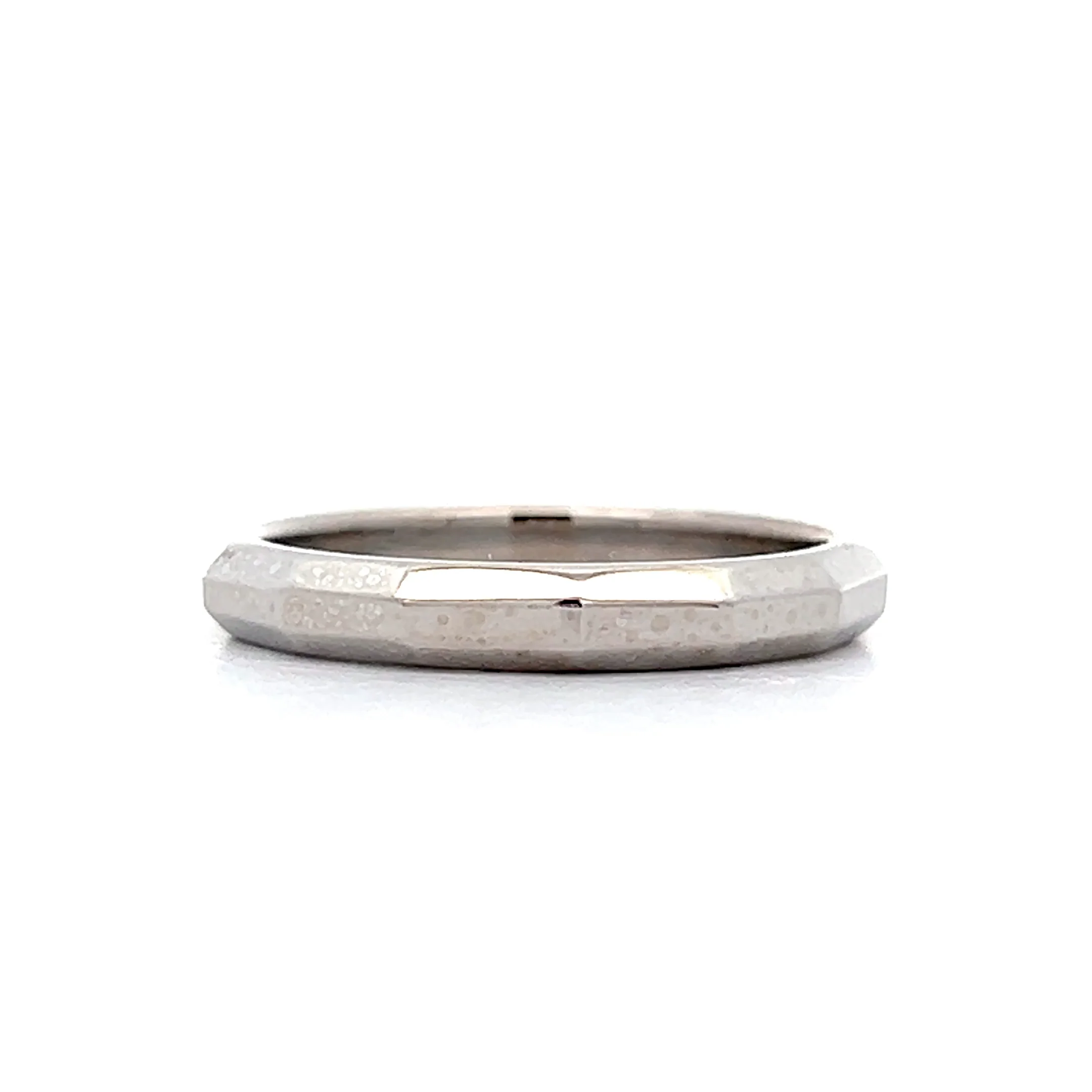 Simple Geometric Shaped Wedding Band in 14k