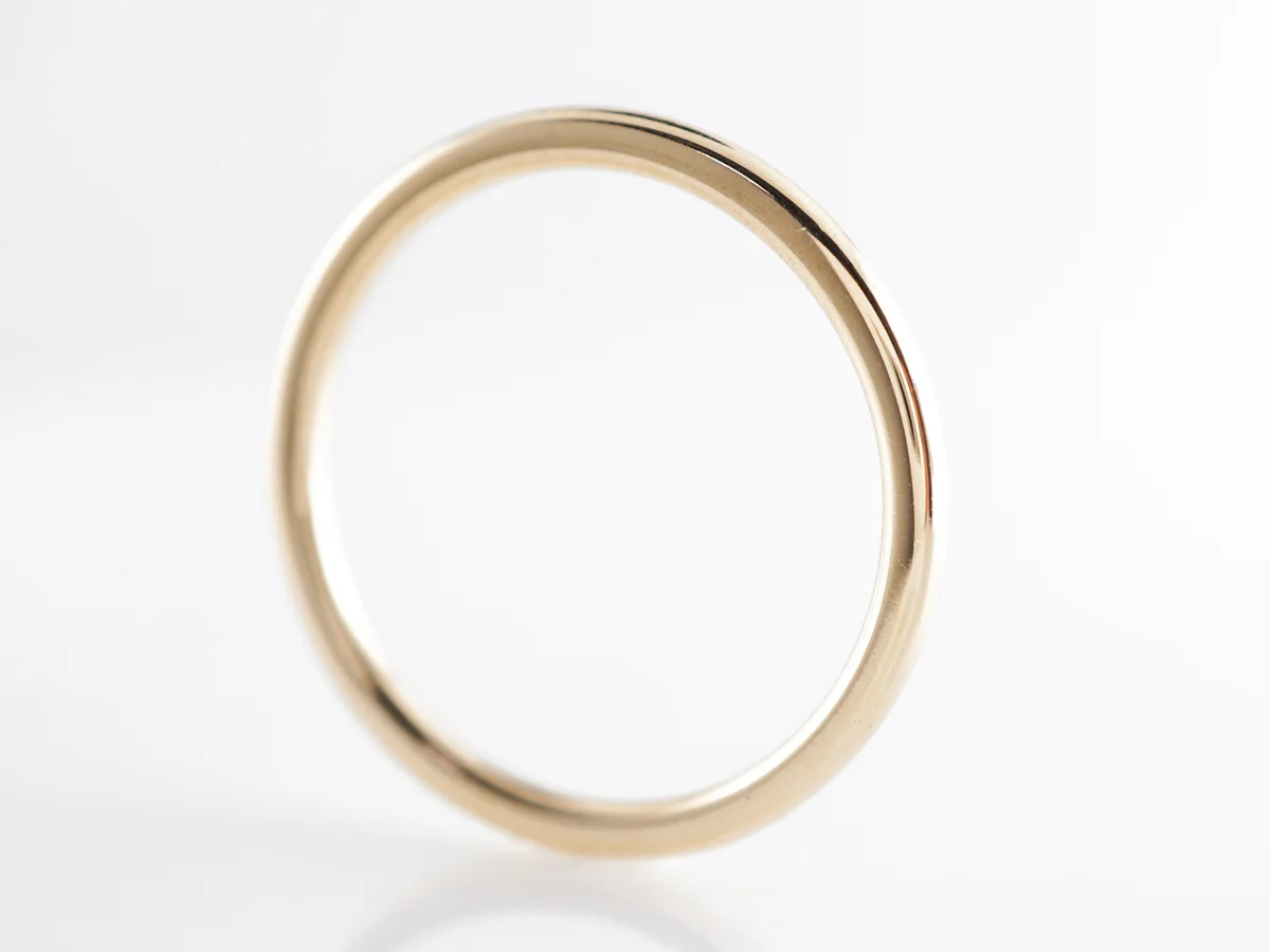 Simple Modern Wedding Band in 14k Yellow Gold - Image 4