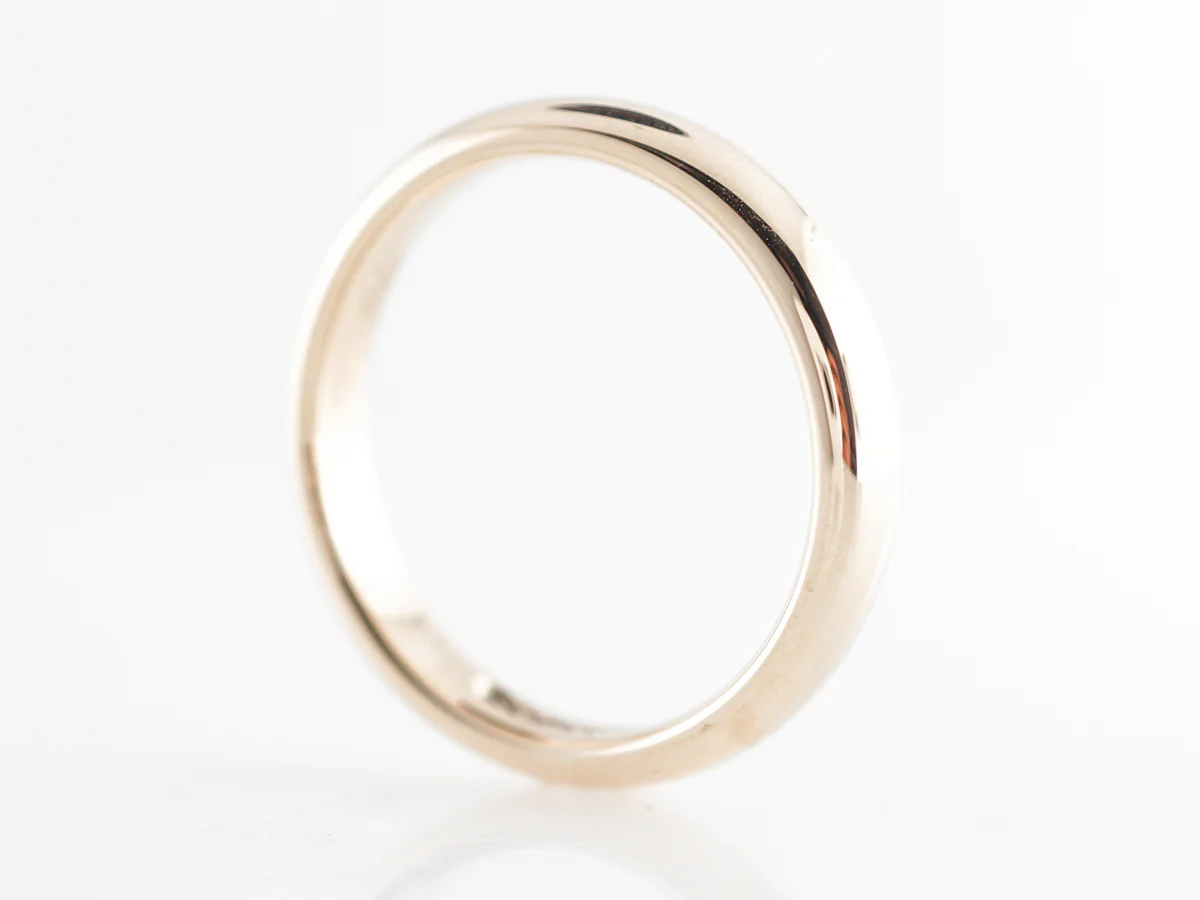 Simple Vintage 1950's Wedding Band in 14k Yellow Gold - Image 3