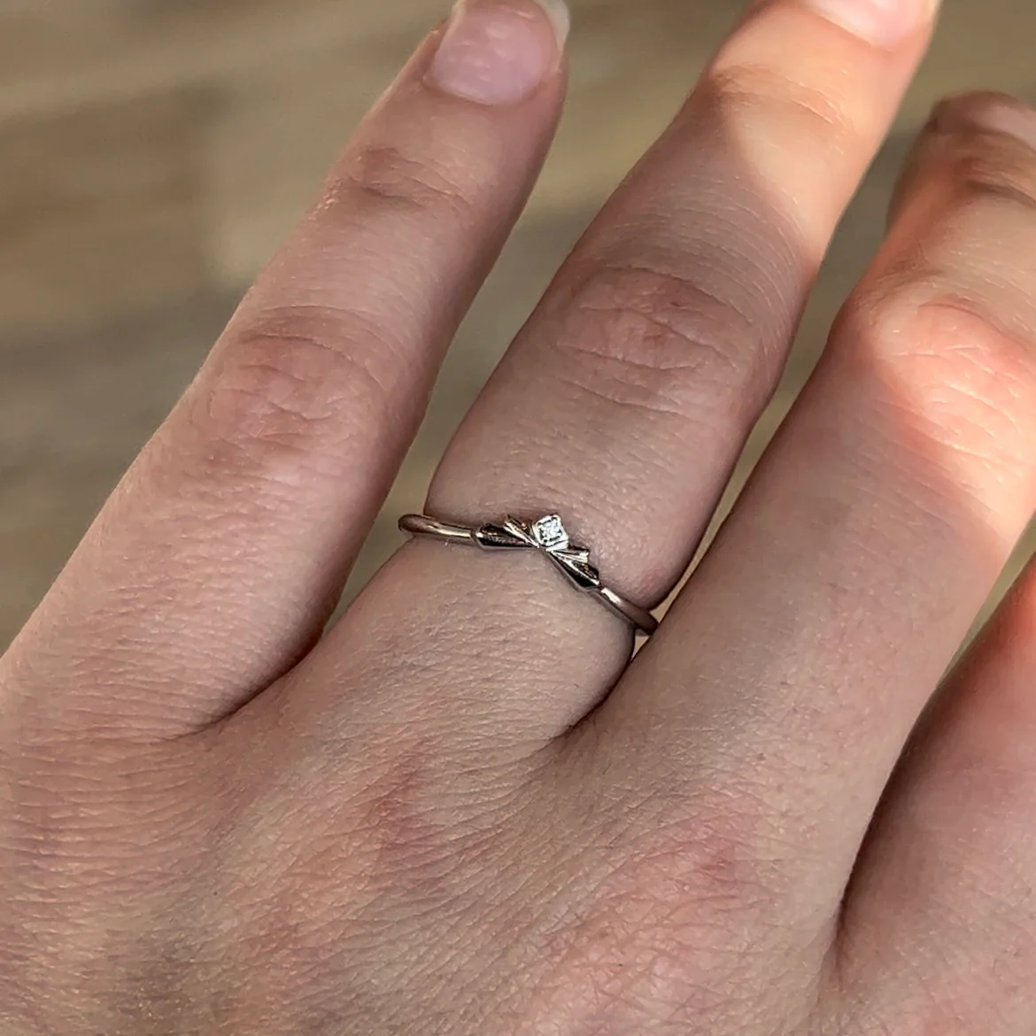 Single Diamond Curved Wedding Band in 14k White Gold - Image 6