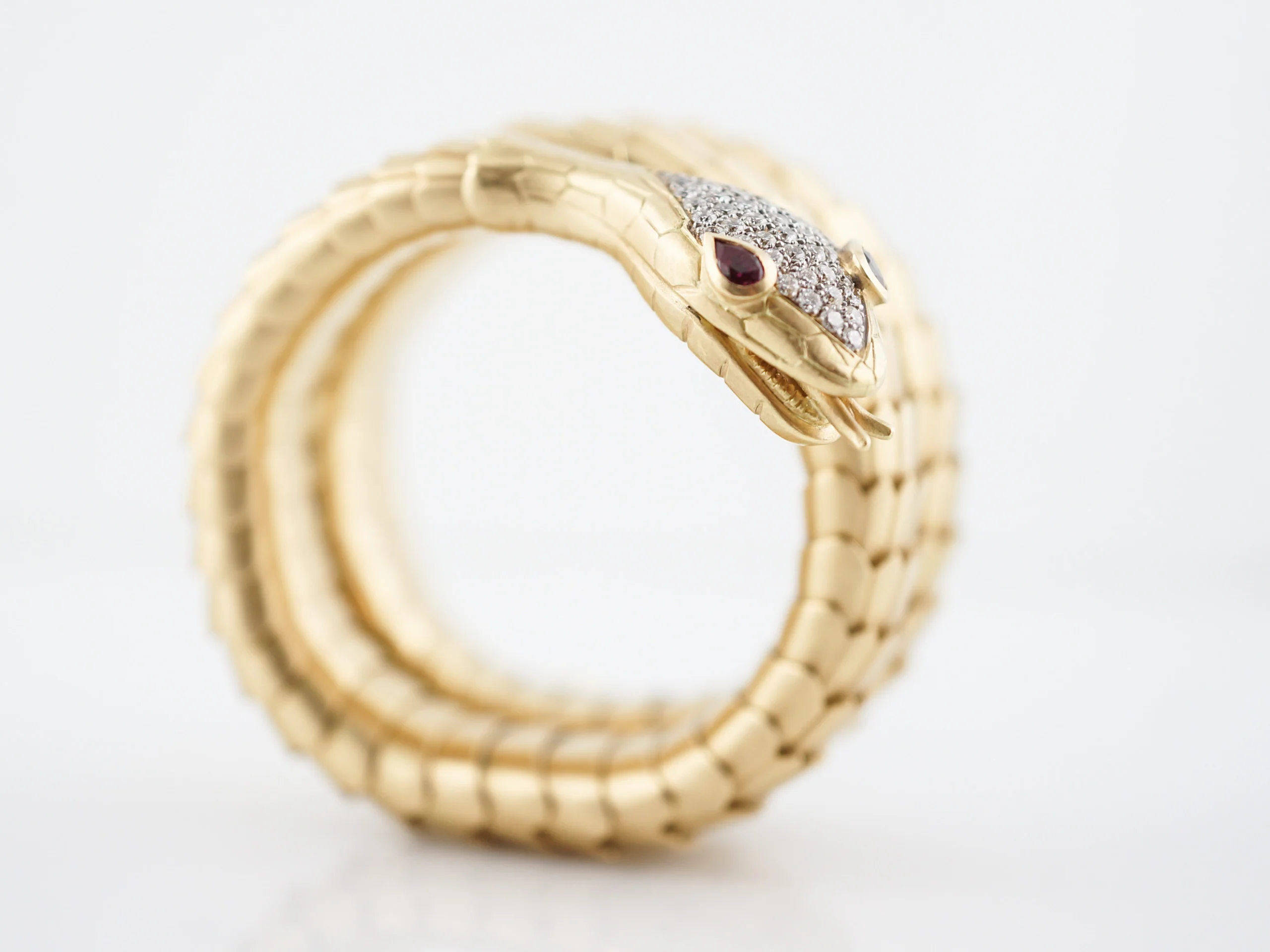 ***RTV***Snake Bracelet Modern 1.22 Round Brilliant Cut Diamonds in 18K Yellow Gold - Image 4