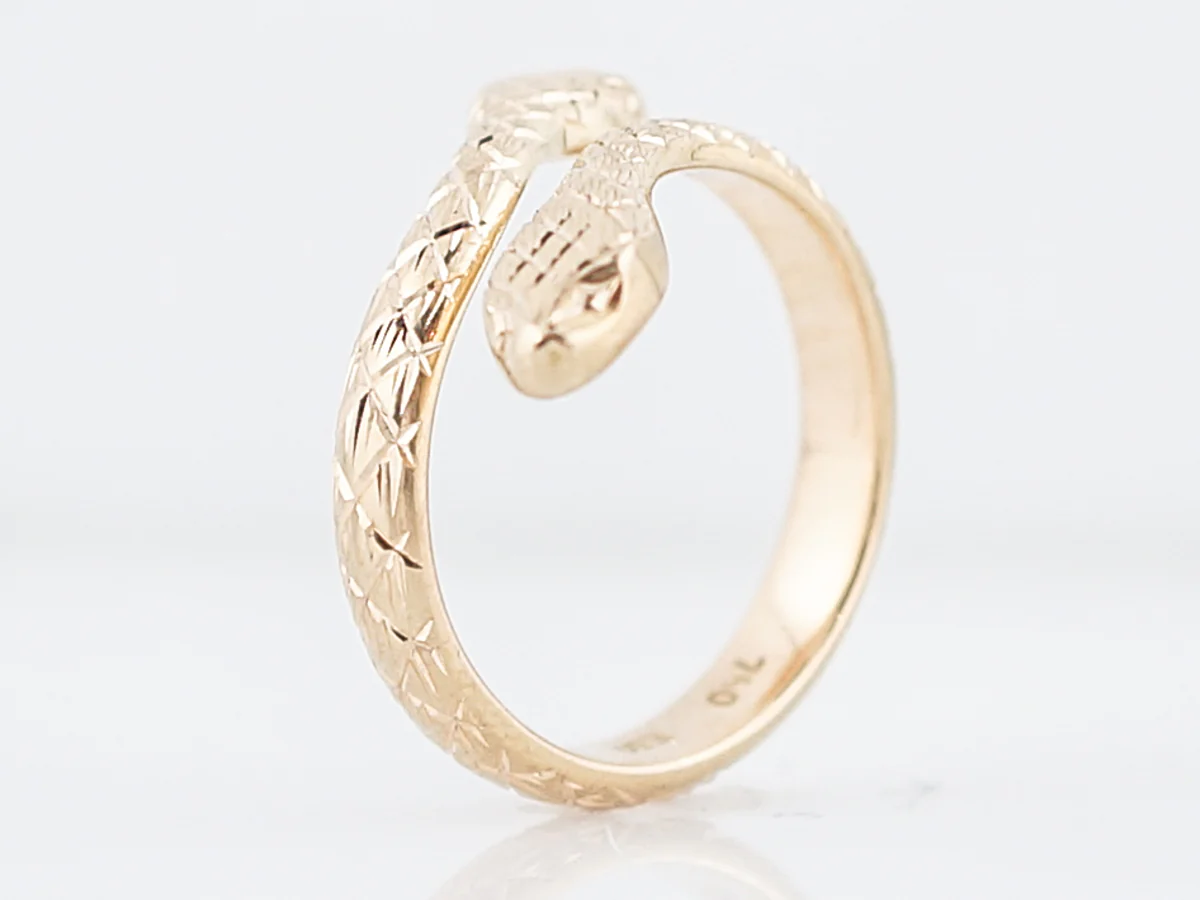 Snake Right Hand Ring Modern in 18k Yellow Gold - Image 6