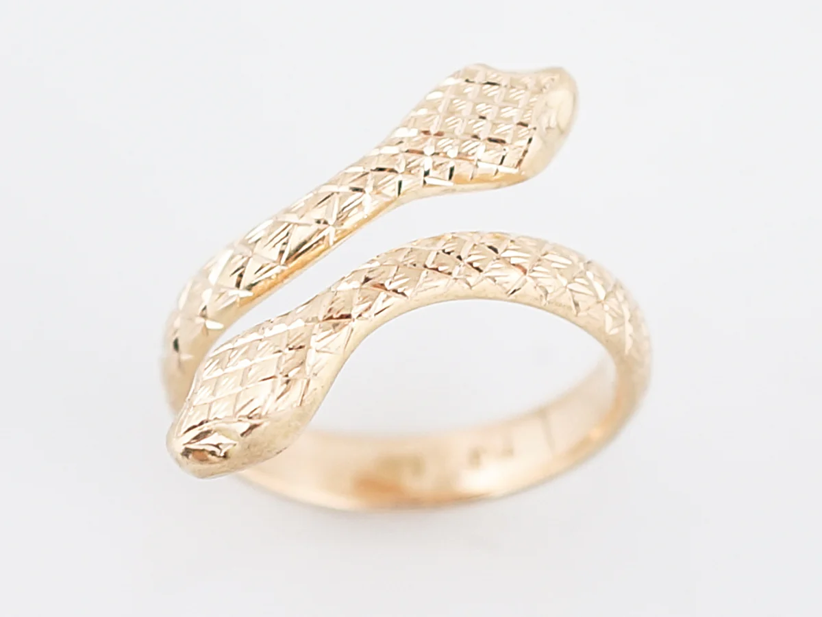 Snake Right Hand Ring Modern in 18k Yellow Gold - Image 7