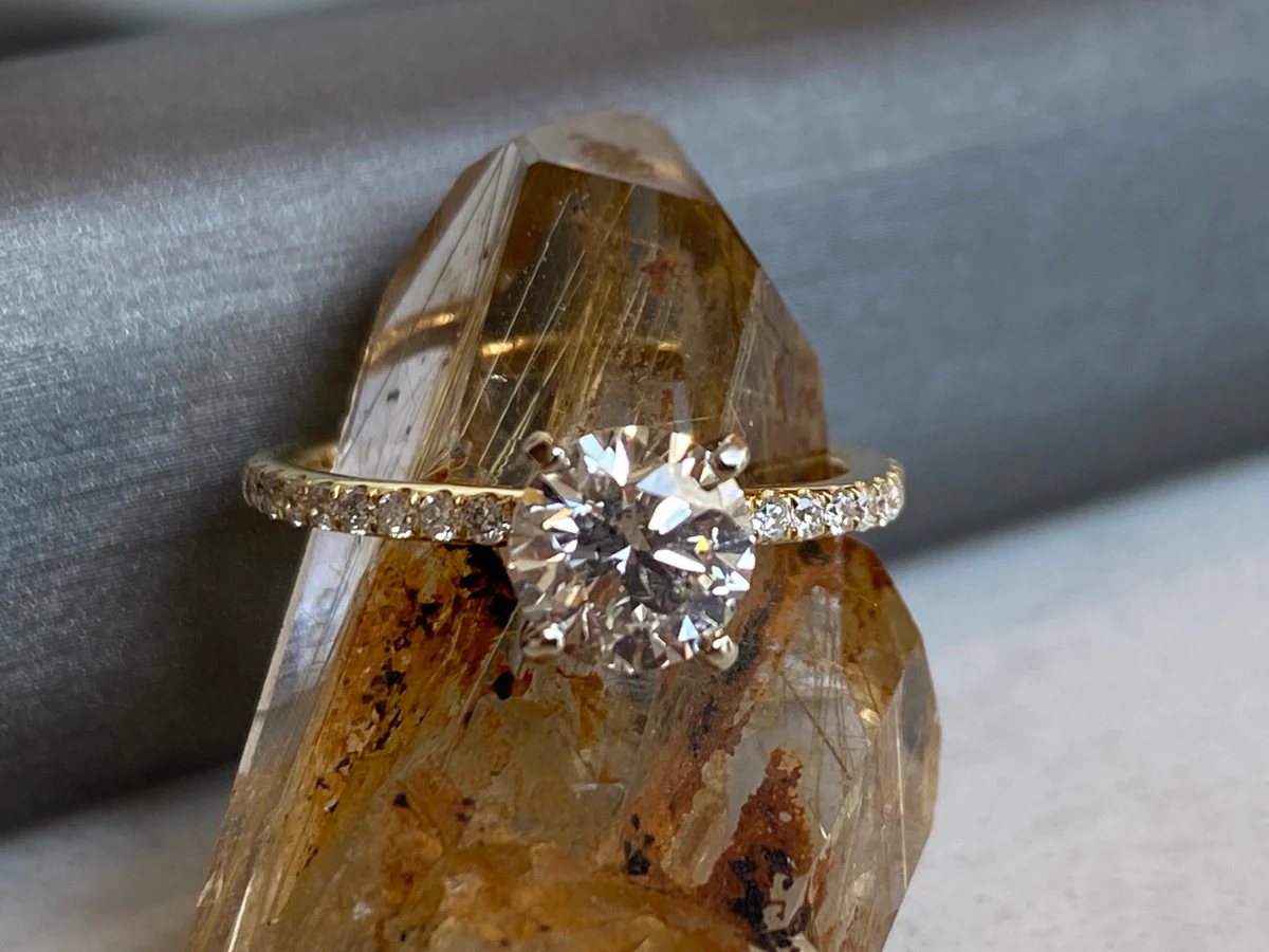Solitaire Round Brilliant Diamond Engagement Ring in 18k - Image 6