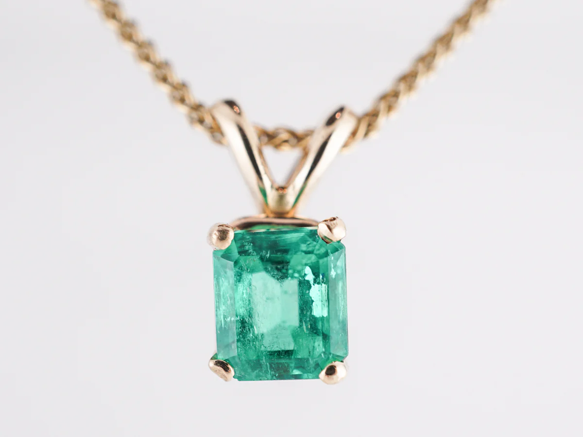 Square Cut Emerald Pendant Necklace in 14k Yellow Gold - Image 3