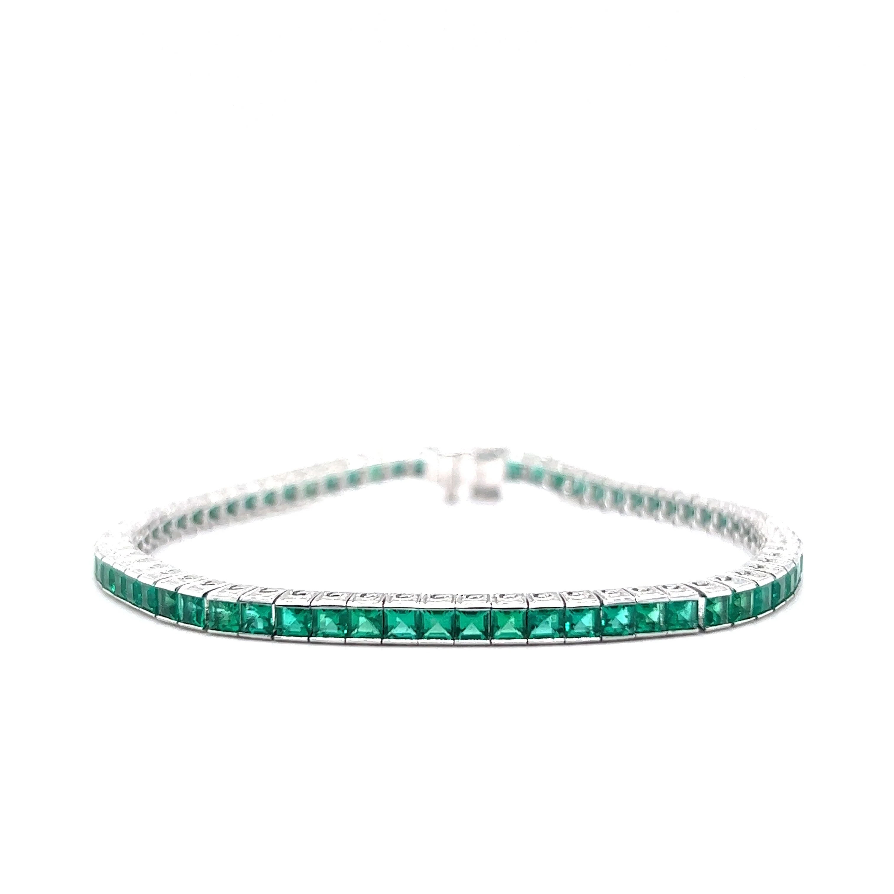 Square Cut Emerald Tennis Bracelet in Platinum