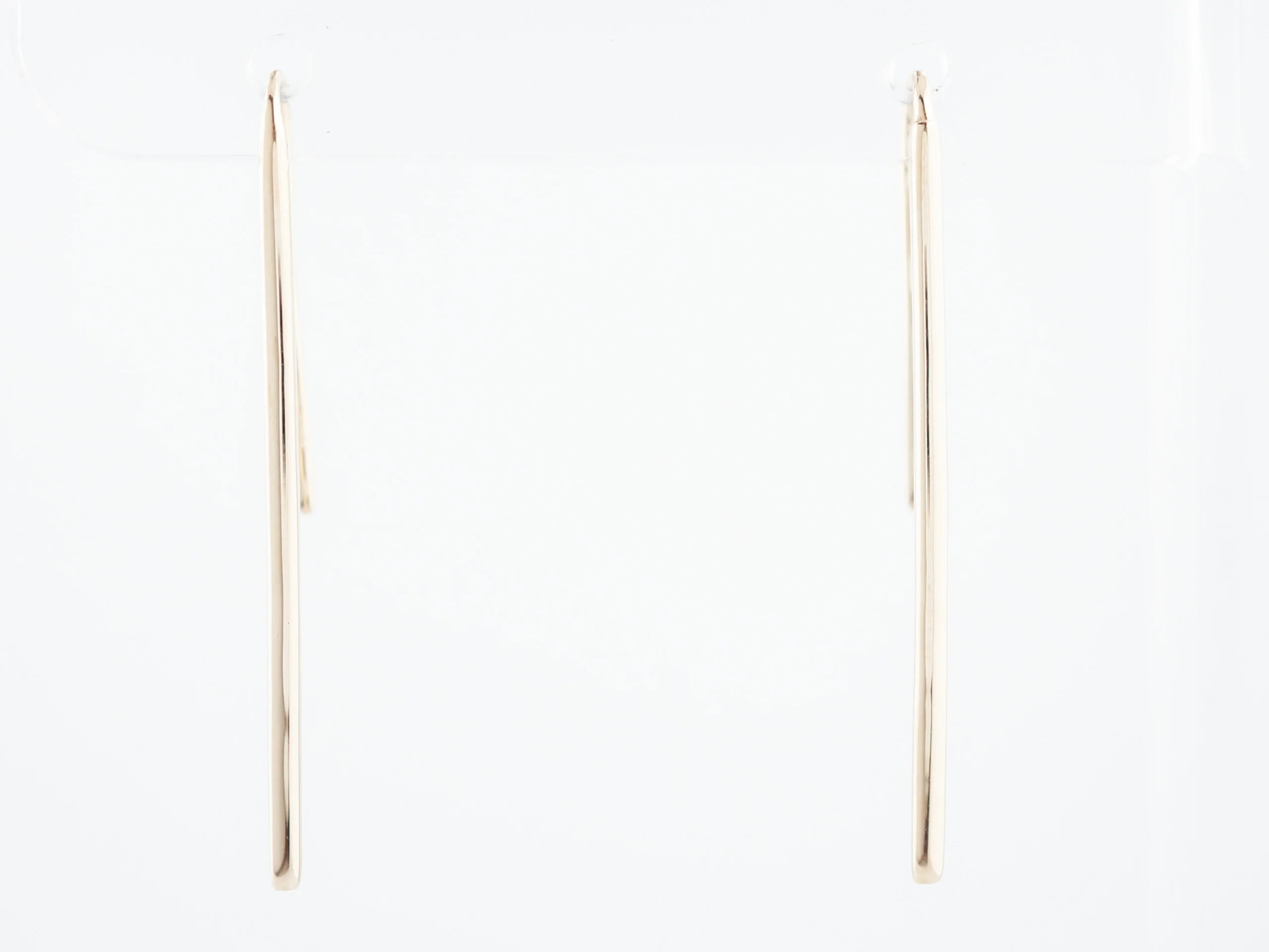 Straight Bar Earrings Modern in 14K Yellow Gold