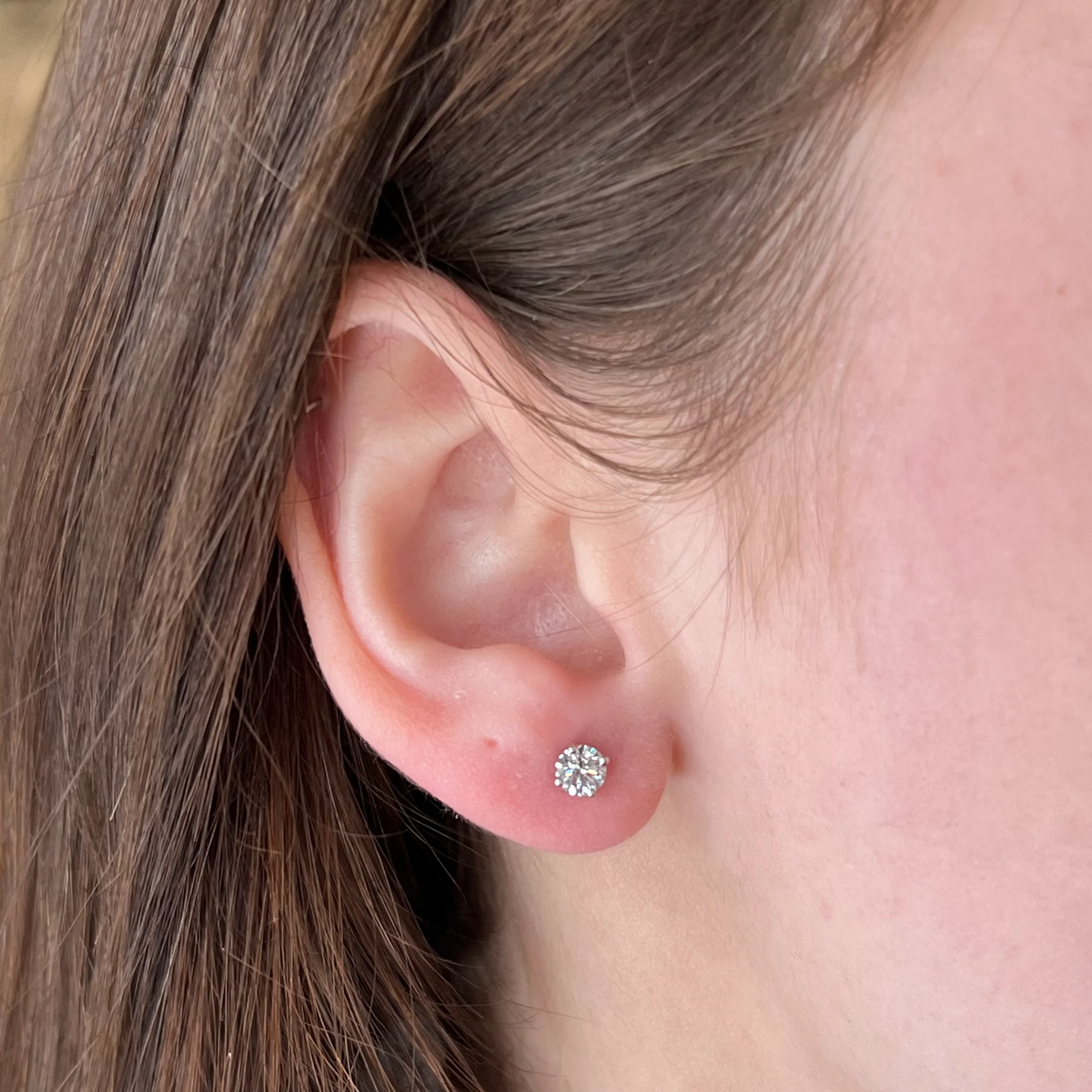 Stud Earrings w/ Round Brilliant Cut Diamonds in 14k - Image 4
