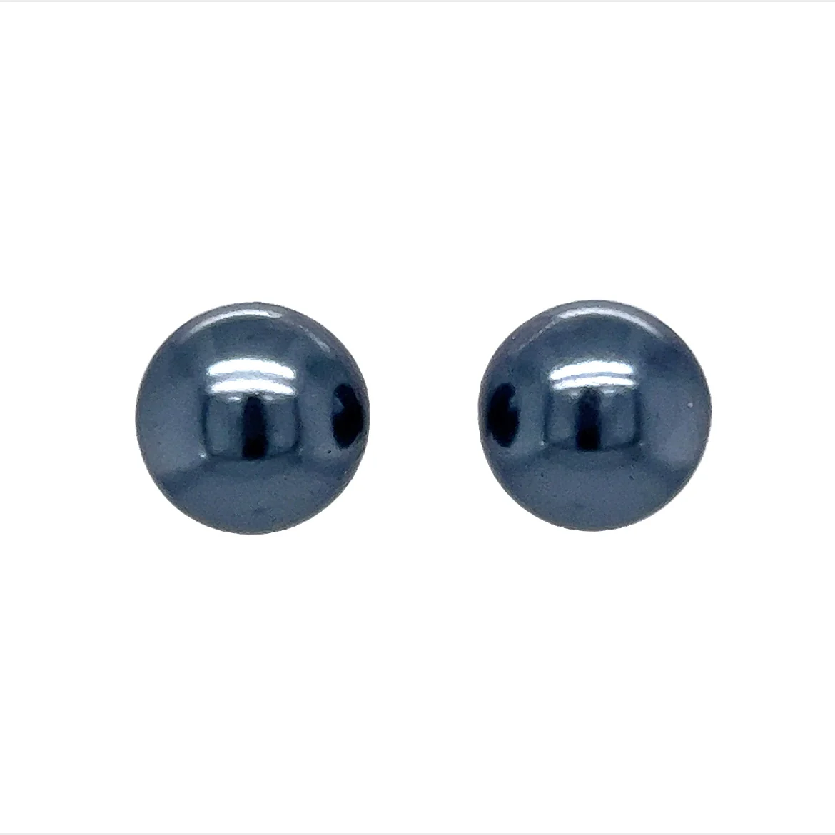 Tahitian Pearl Stud Earrings in 14k Yellow Gold