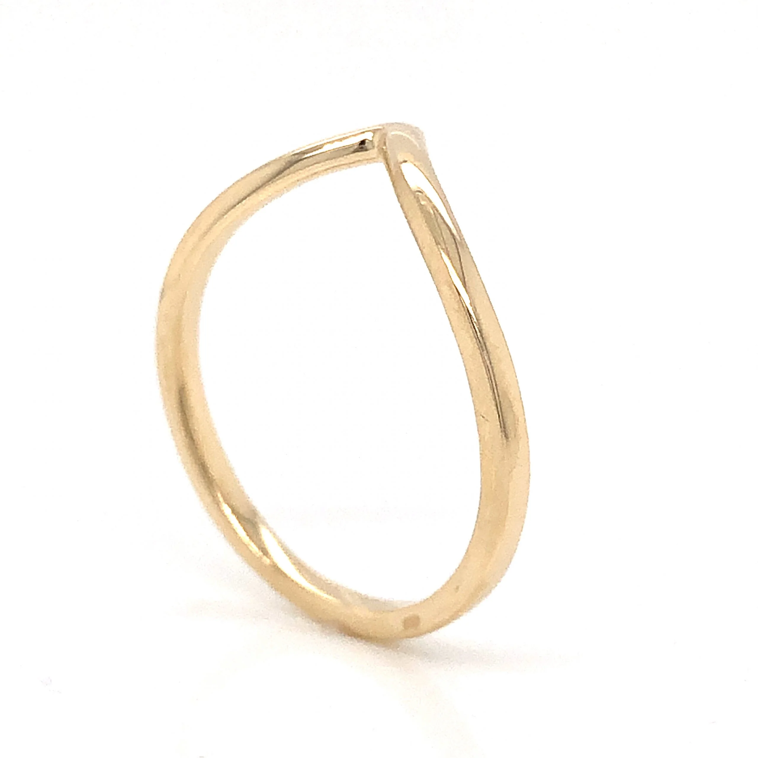 Thin Contoured Wedding Band in 14k Yellow Gold - Image 4