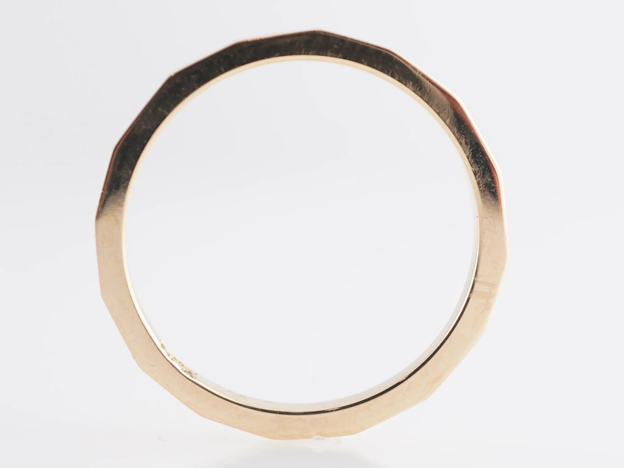 Thin Geometric Wedding Band in 14k Yellow Gold - Image 2