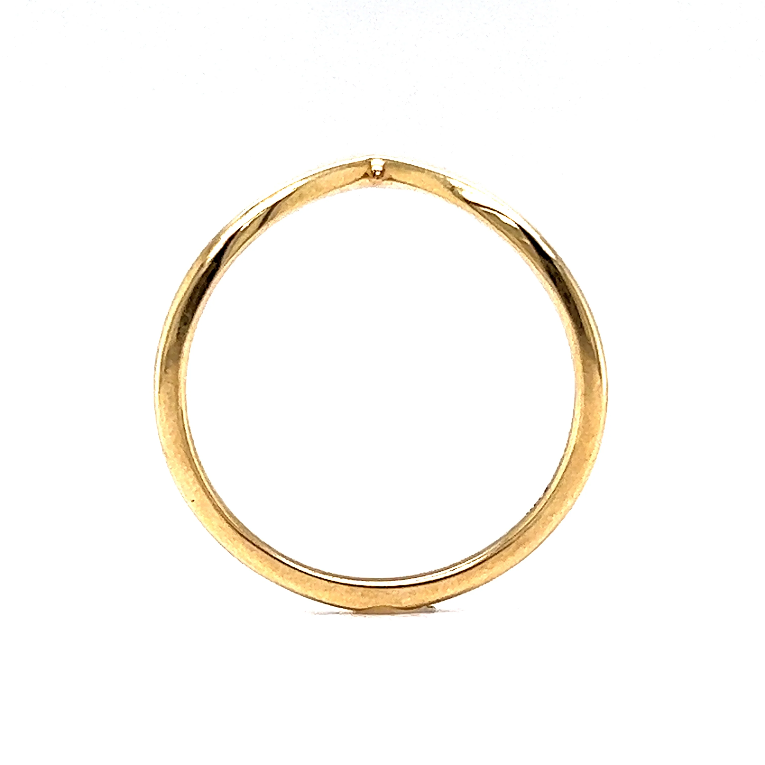 Thin V Shaped Wedding Band in 14k Yellow Gold - Image 4
