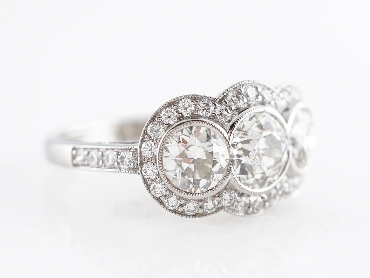 Three Stone Old European Cut Diamond Ring in Platinum - Image 3