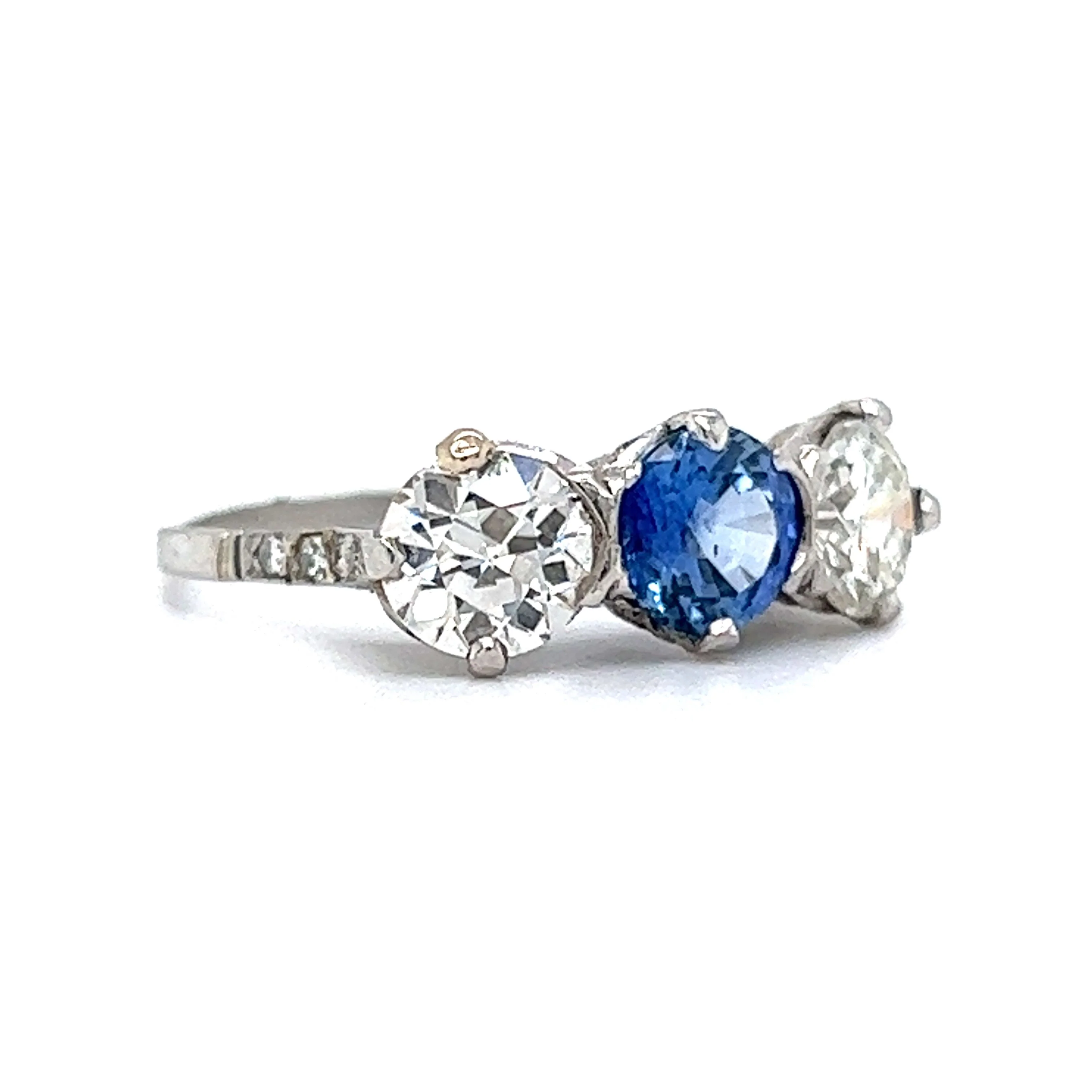 Vintage Art Deco Three Stone Sapphire & Diamond Engagement Ring in Platinum - Image 3