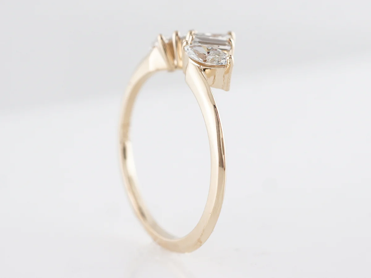Tiara Diamond Wedding Band in 14k Yellow Gold - Image 4