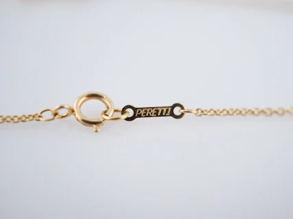 Tiffany and Co 18 karat Yellow Gold Cross Necklace Originally Designed By Elsa Perretti - Image 5